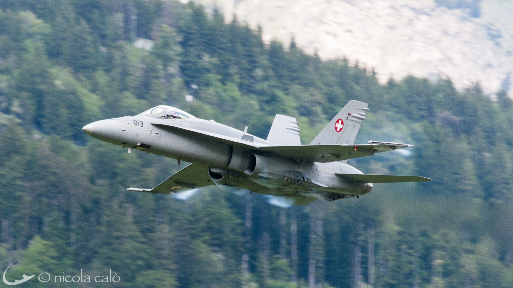 Sigma 150-600mm F5-6.3 DG OS HSM | C sample photo. 75° anniversary meiringen - switzerland photography