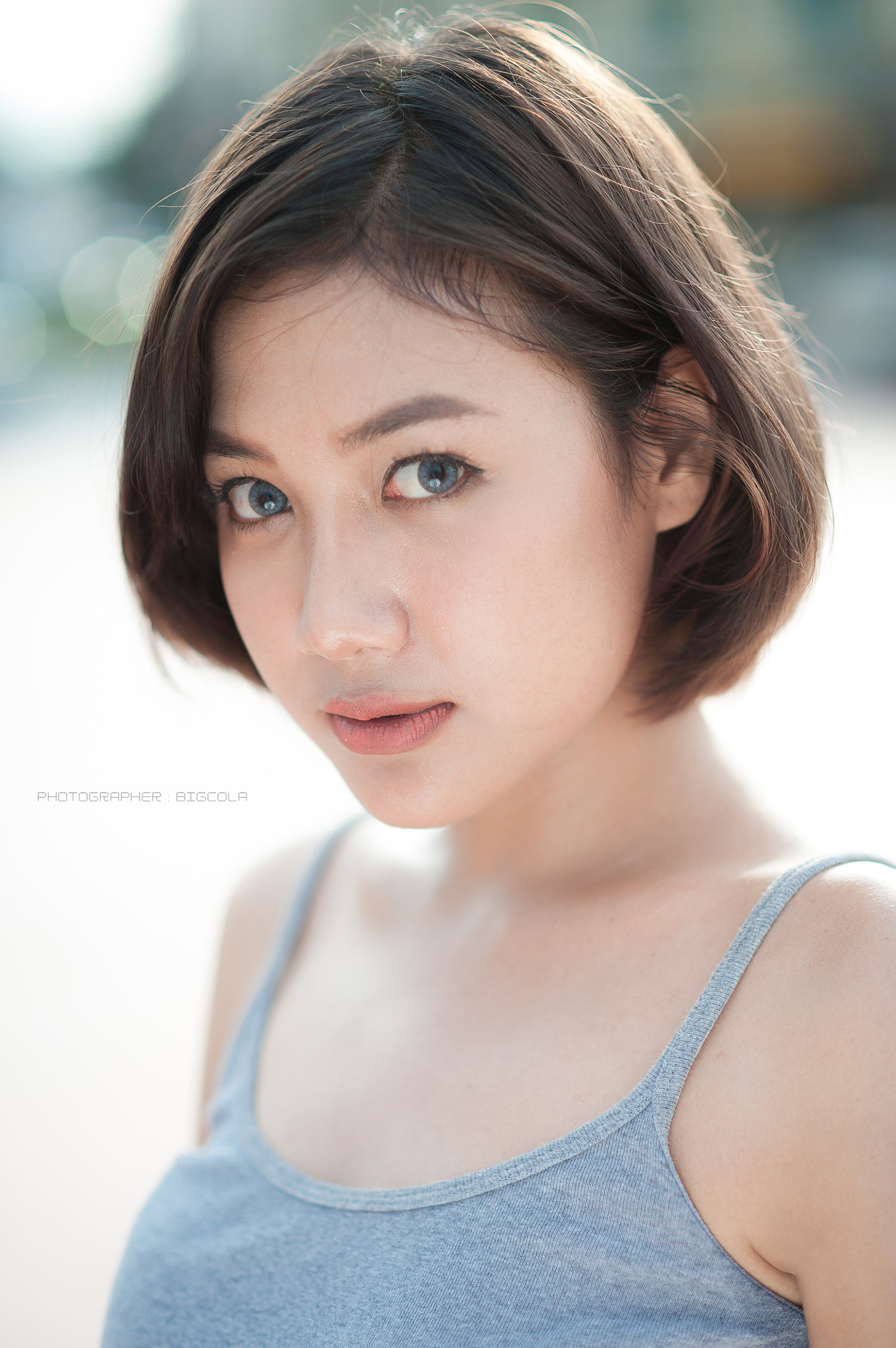 Nikon D3 + Nikon AF Nikkor 85mm F1.8D sample photo. On face photography