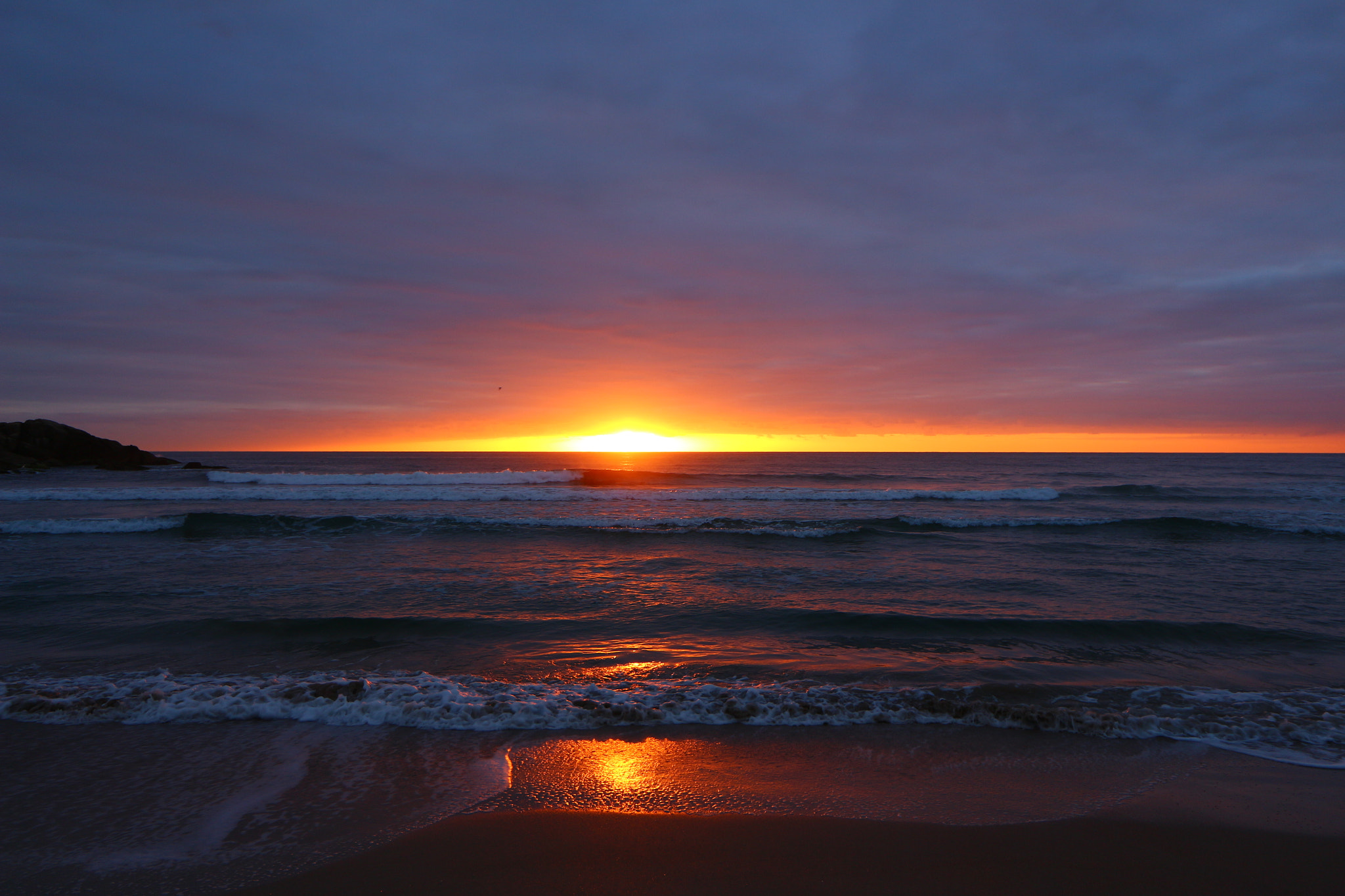 Canon EF-S 10-18mm F4.5–5.6 IS STM sample photo. Sunrise at barra photography