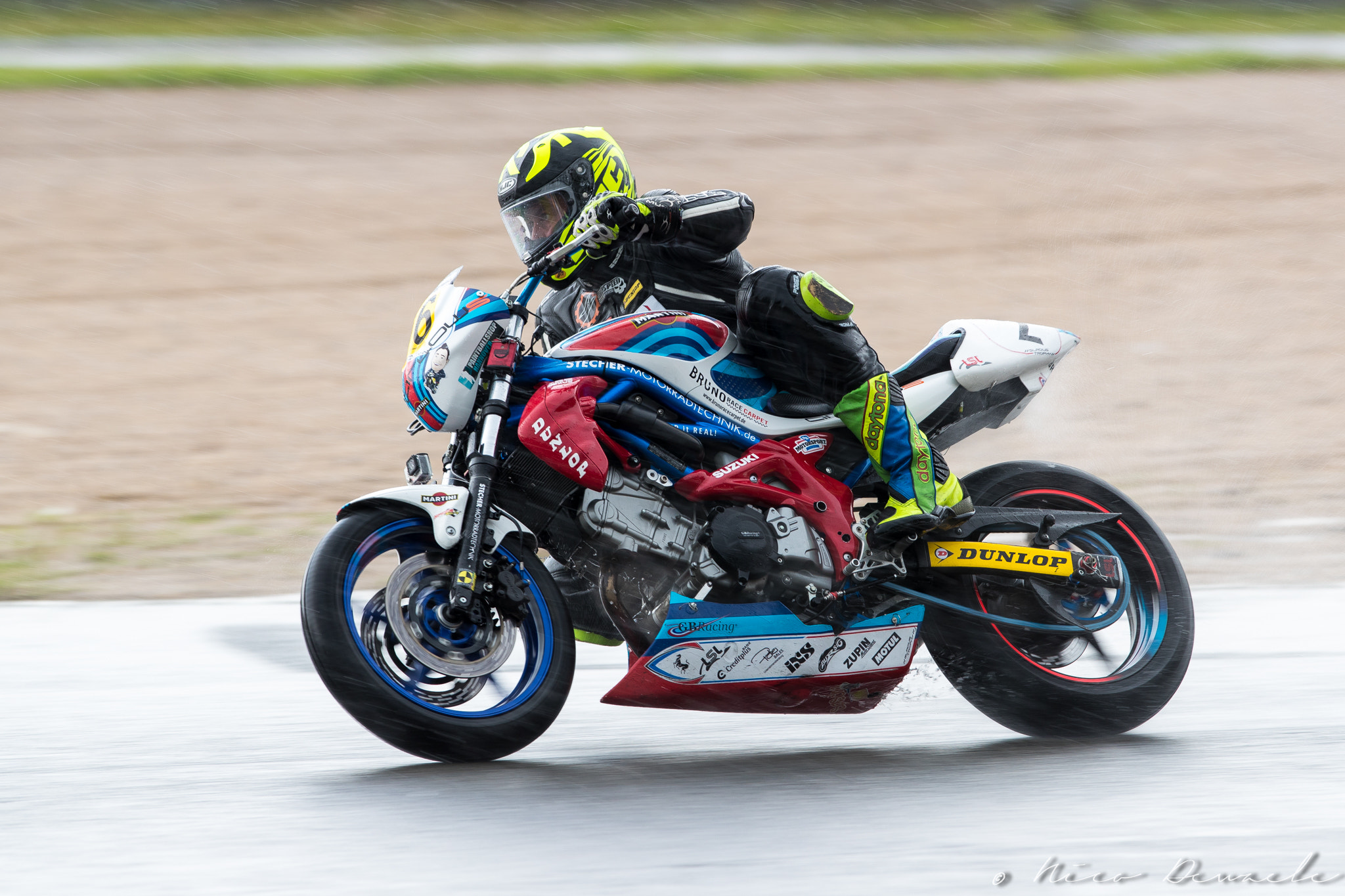 Canon EF 300mm F2.8L IS USM sample photo. Full trottle ii photography