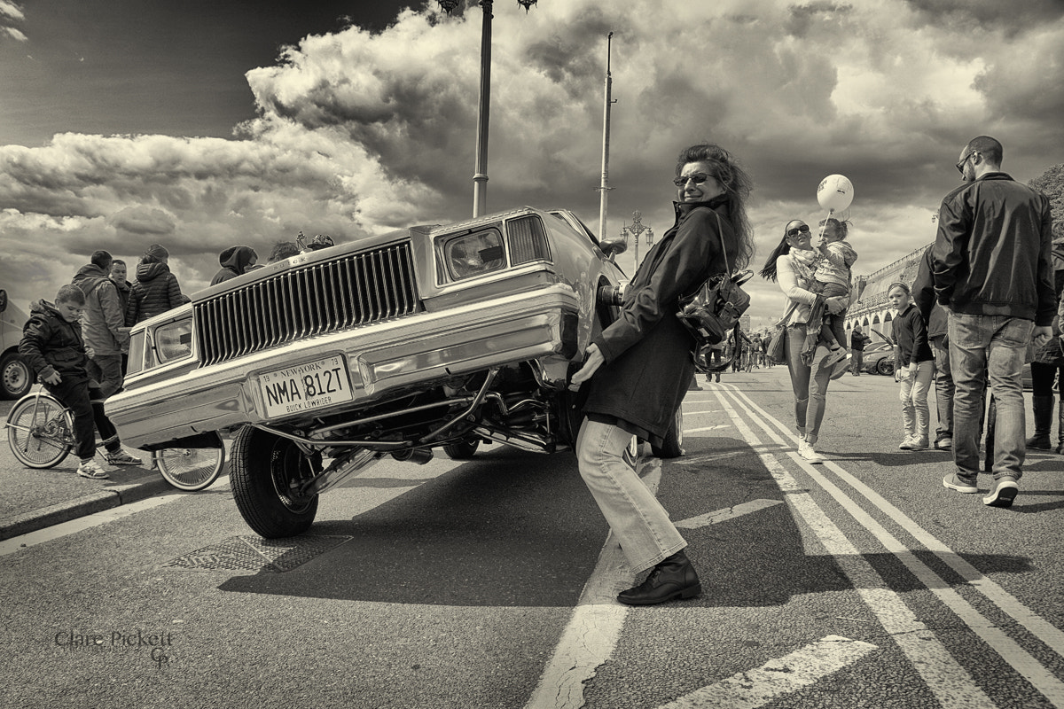 Sony DT 18-250mm F3.5-6.3 sample photo. Wonder women in brighton photography