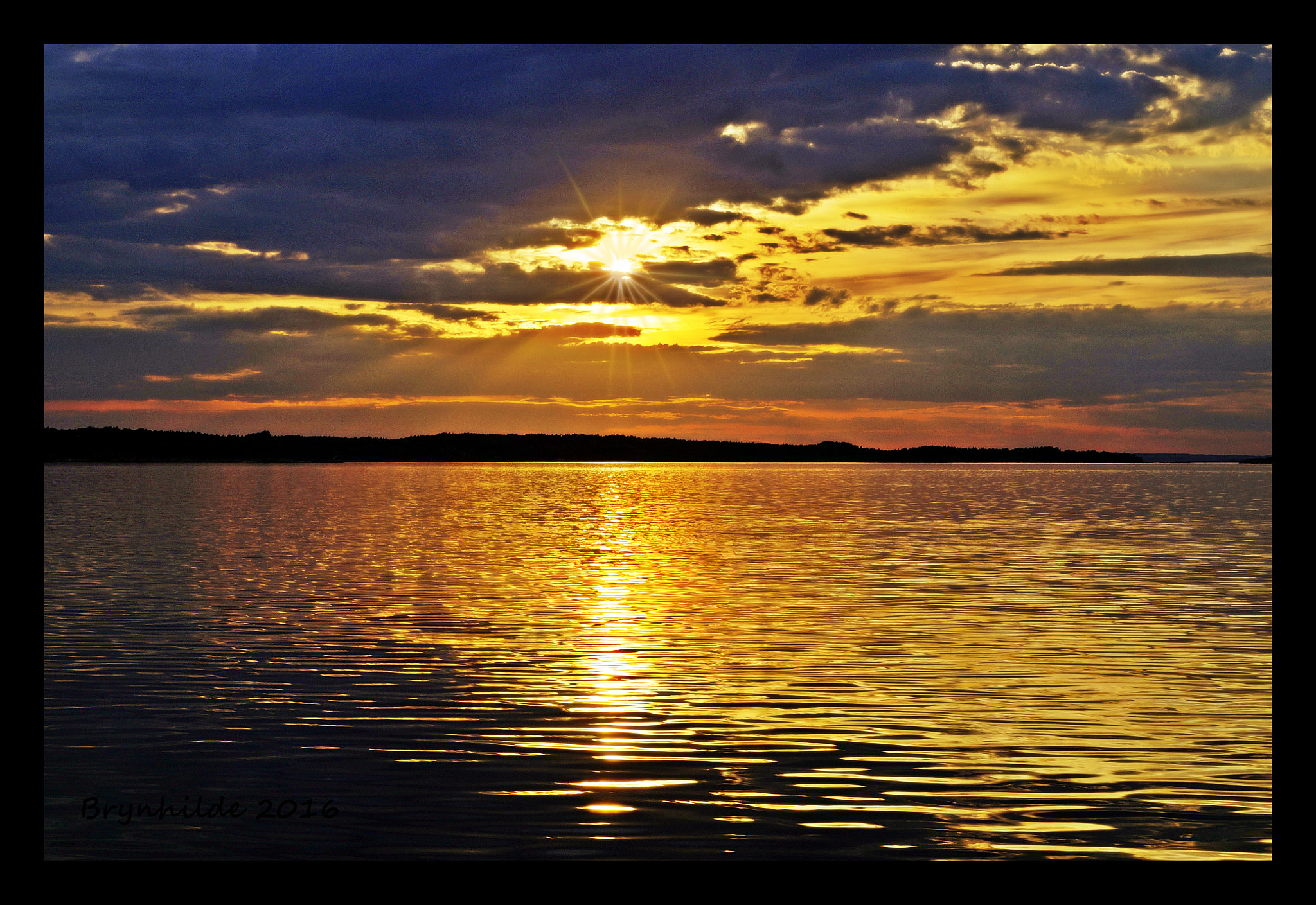 Sony DT 18-250mm F3.5-6.3 sample photo. Sunset photography
