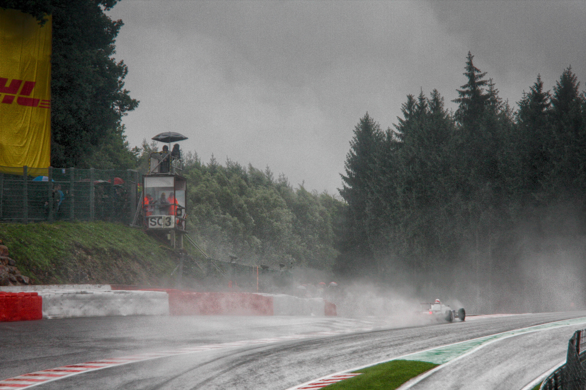 Canon EF 70-200mm F4L IS USM sample photo. Spa 2010 gp3 photography