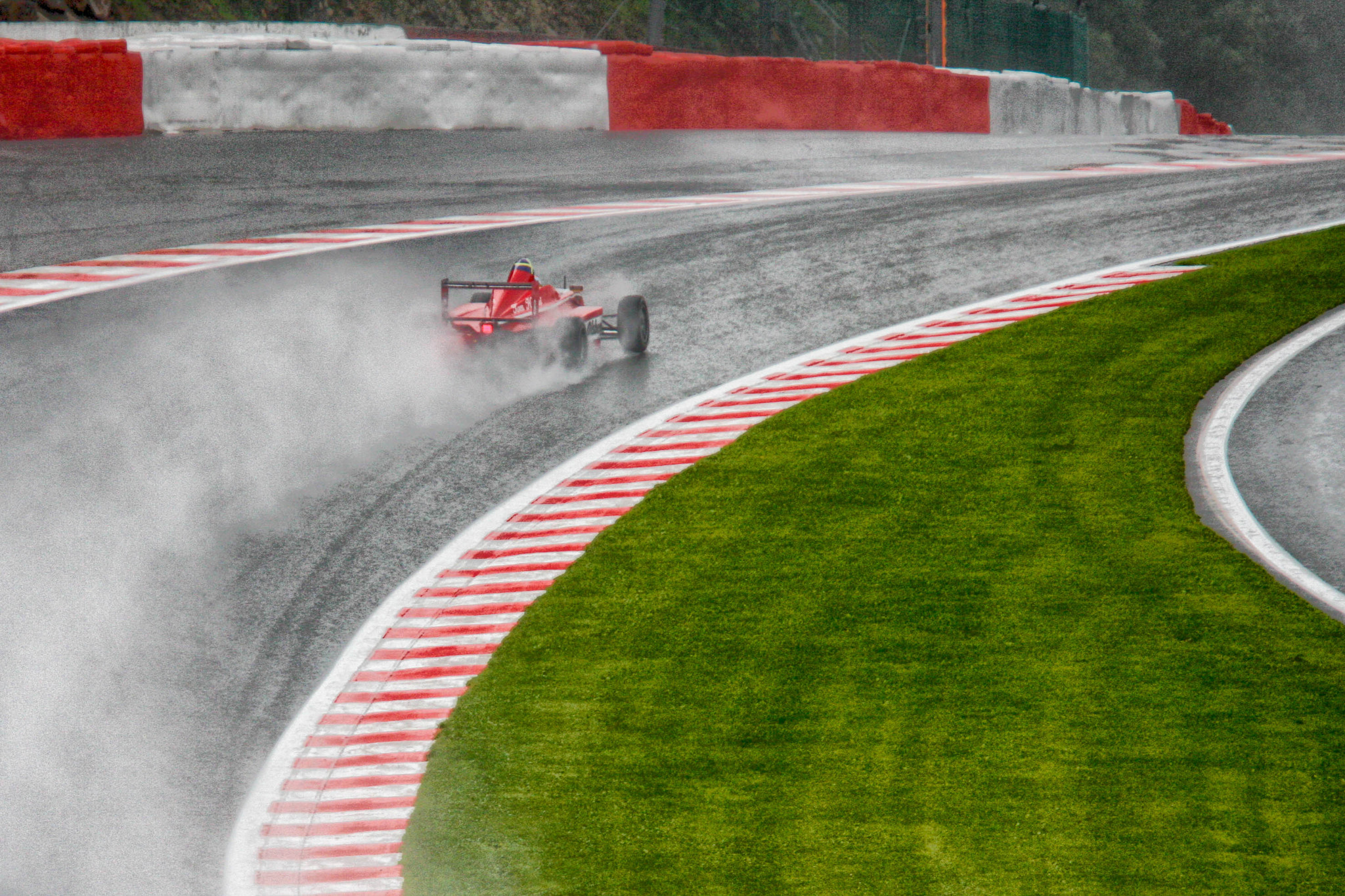 Canon EF 70-200mm F4L IS USM sample photo. Spa 2010 gp3 photography