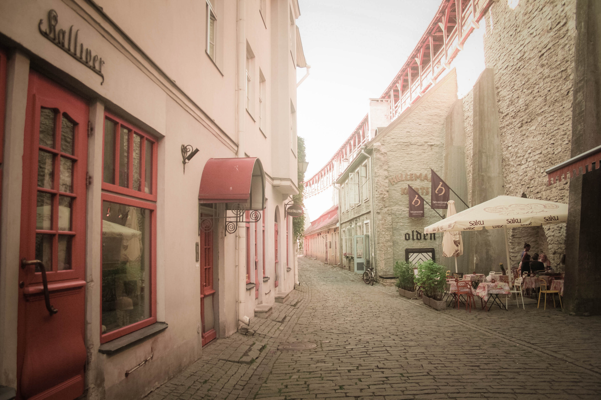 Canon EF-S 18-55mm F3.5-5.6 sample photo. Tallinn old town photography
