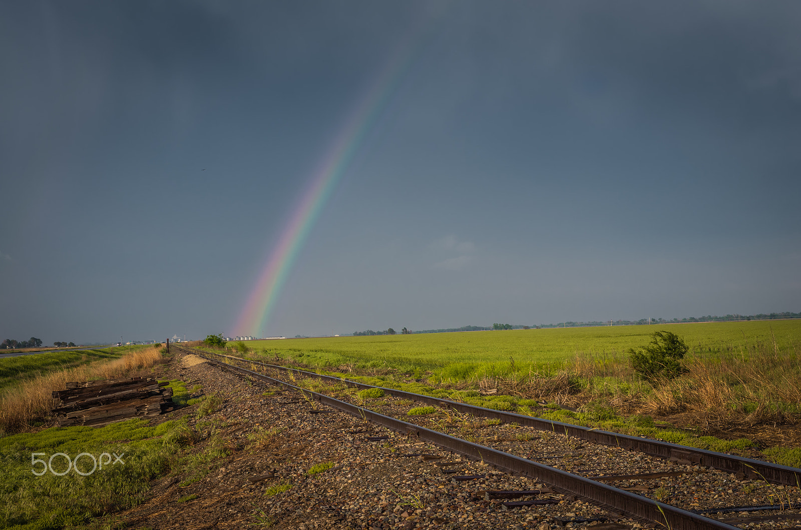 Sigma 17-70mm F2.8-4 DC Macro HSM | C sample photo. Railroad rainbow photography