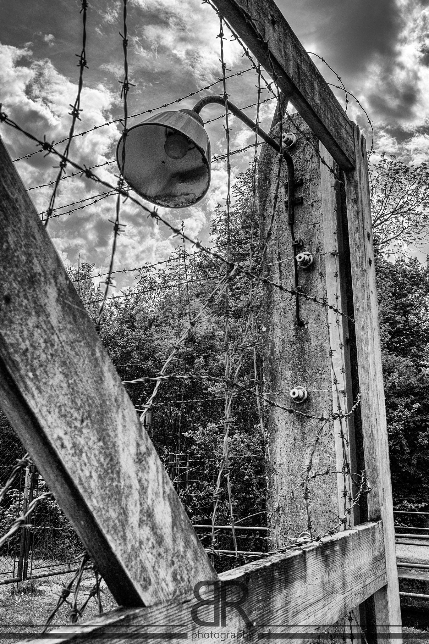 Fujifilm X-M1 + Fujifilm XF 10-24mm F4 R OIS sample photo. Kz zaun photography