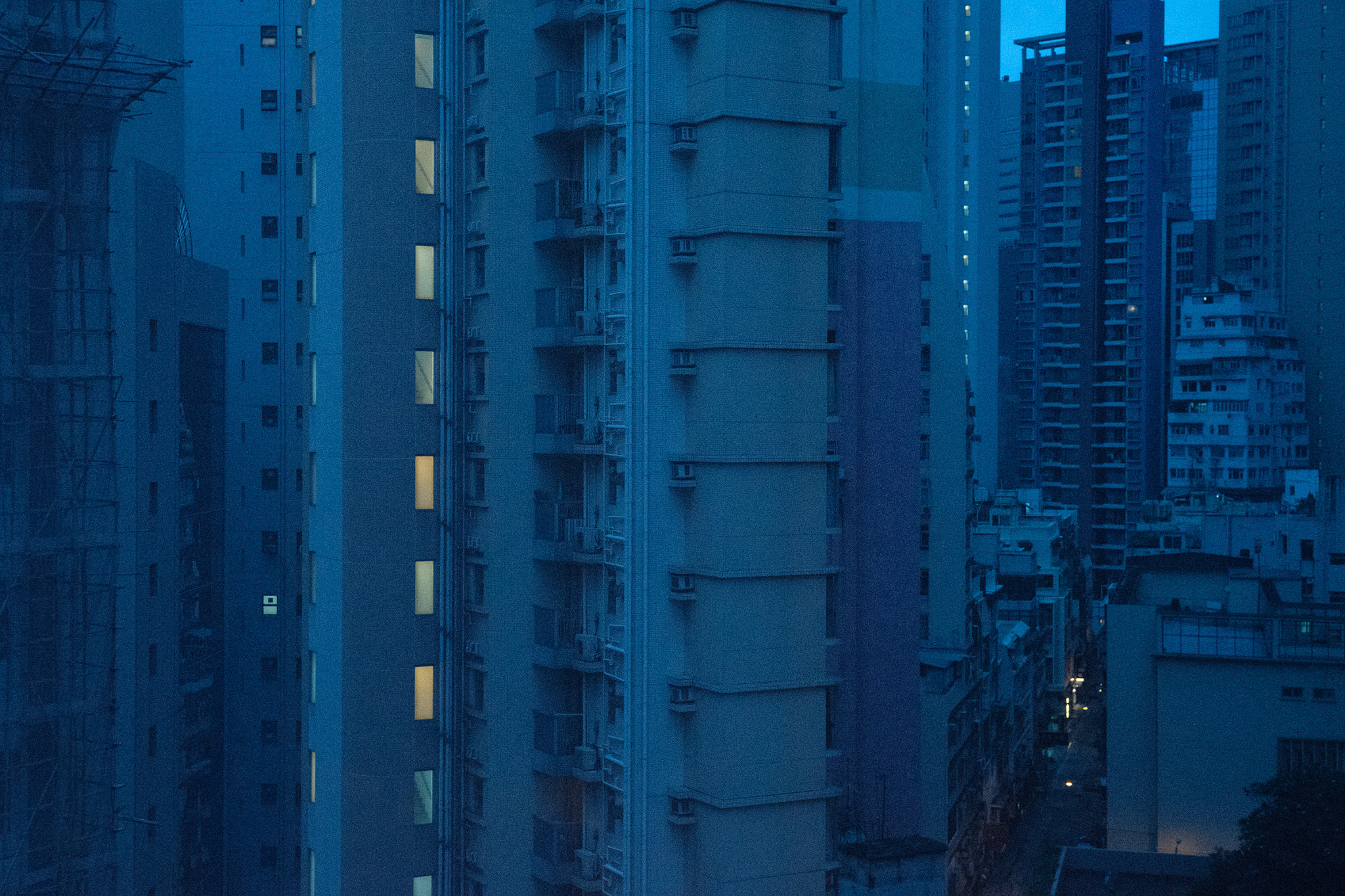 Fujifilm X-Pro2 + ZEISS Touit 32mm F1.8 sample photo. Hong kong, june 2016 photography