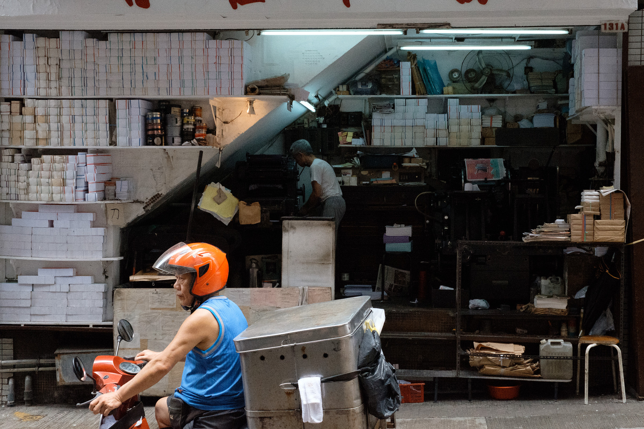 Fujifilm X-Pro2 + ZEISS Touit 32mm F1.8 sample photo. Hong kong, june 2016 photography