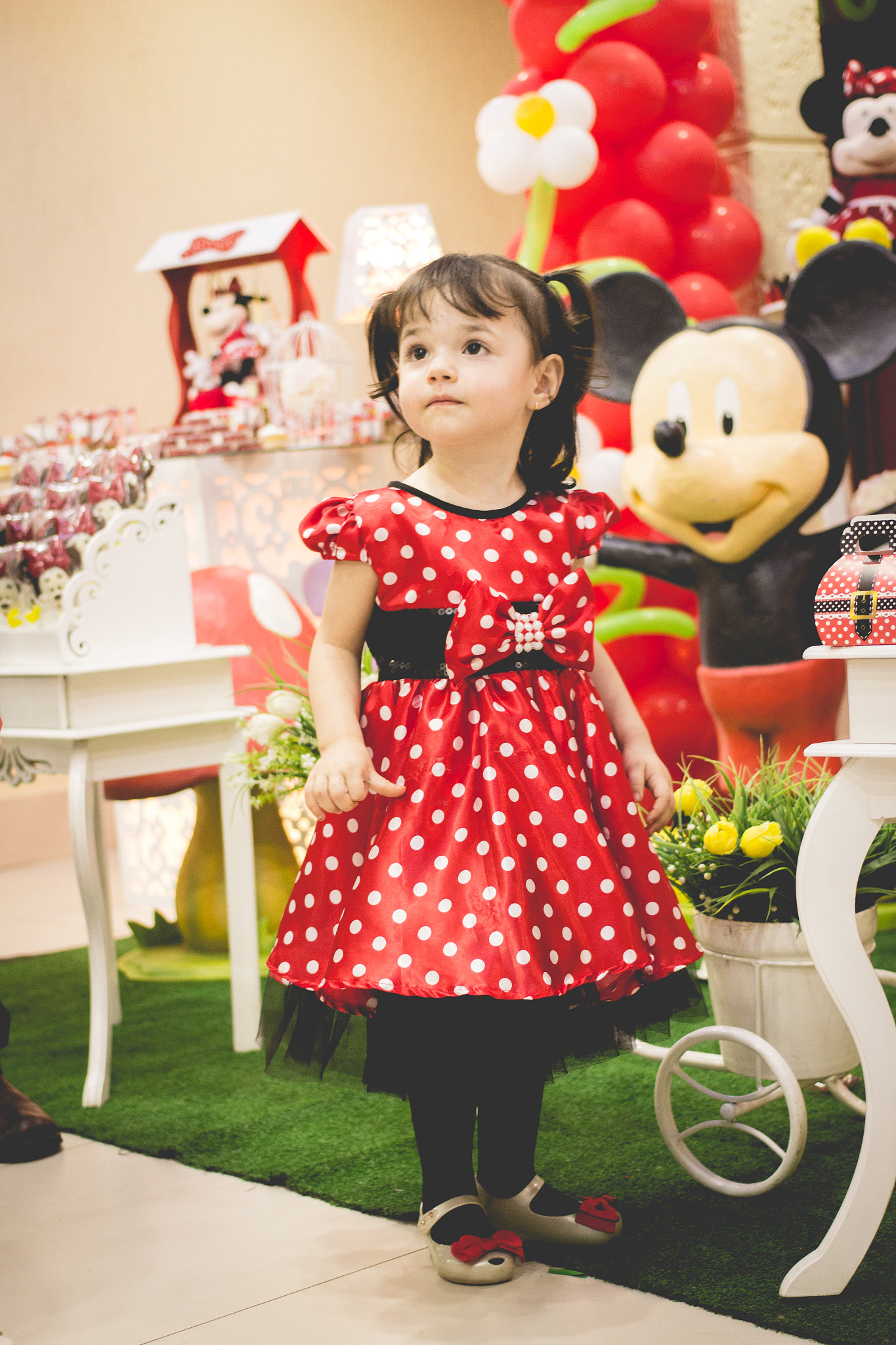 Canon EF 40mm F2.8 STM sample photo. Children's birthday photography