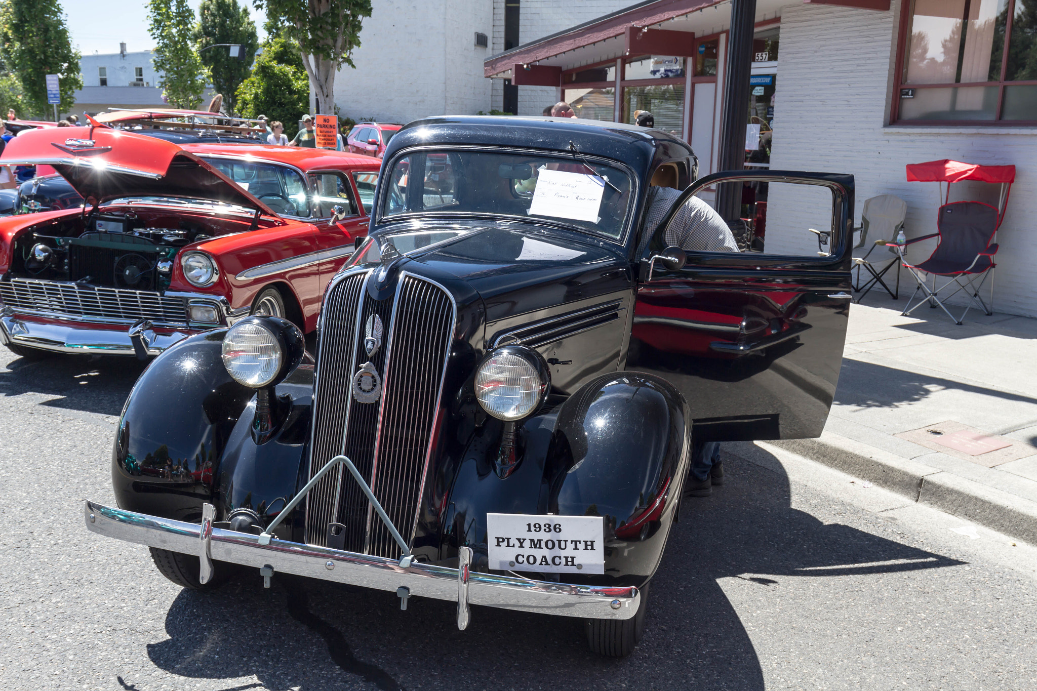 Canon EOS 7D + Canon EF 16-35mm F4L IS USM sample photo. Planter days car show photography