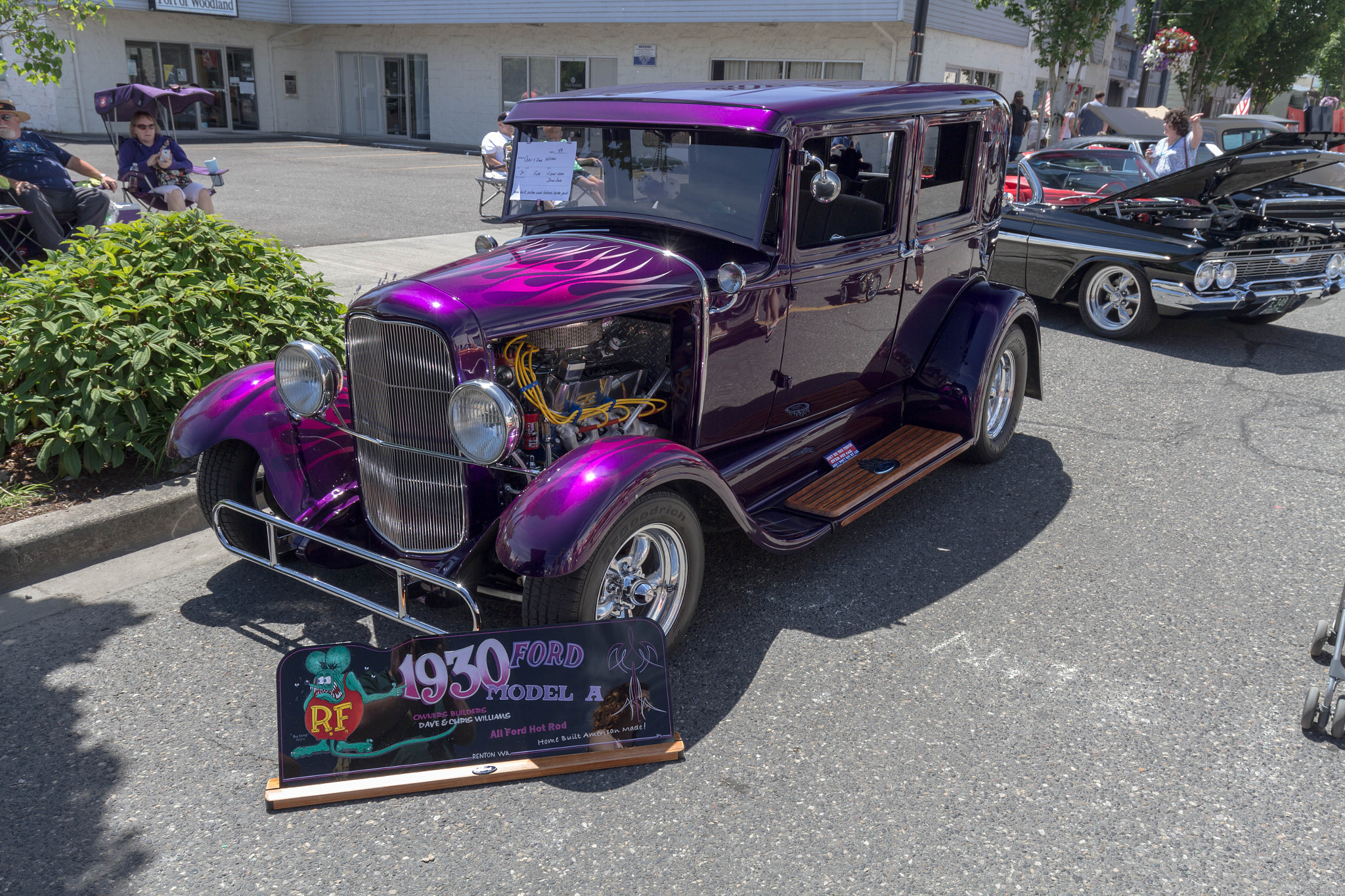 Canon EOS 7D + Canon EF 16-35mm F4L IS USM sample photo. Planter days car show photography