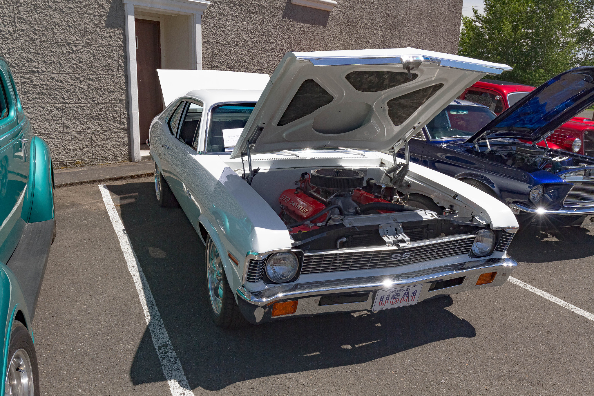 Canon EOS 7D + Canon EF 16-35mm F4L IS USM sample photo. Planter days car show photography