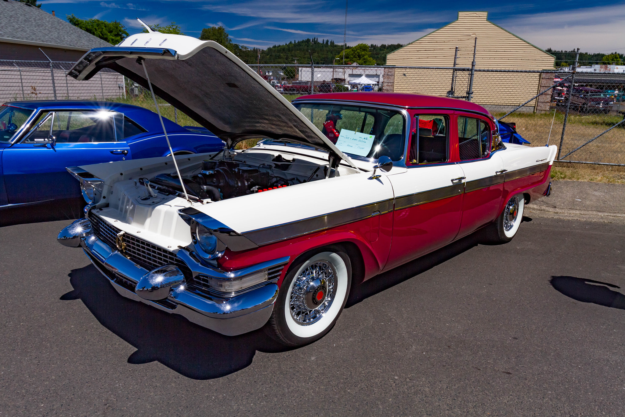 Canon EOS 7D + Canon EF 16-35mm F4L IS USM sample photo. Planter days car show photography