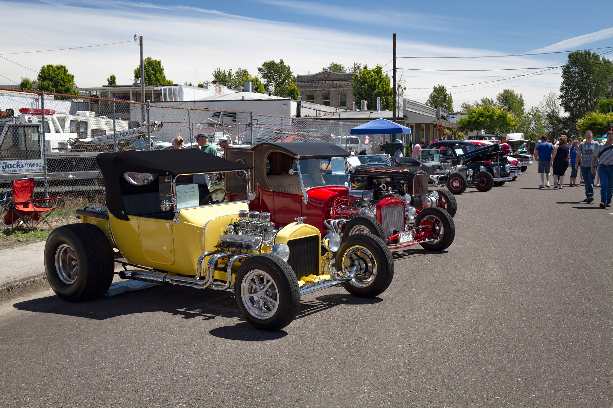 Canon EOS 7D + Canon EF 16-35mm F4L IS USM sample photo. Planter days car show photography