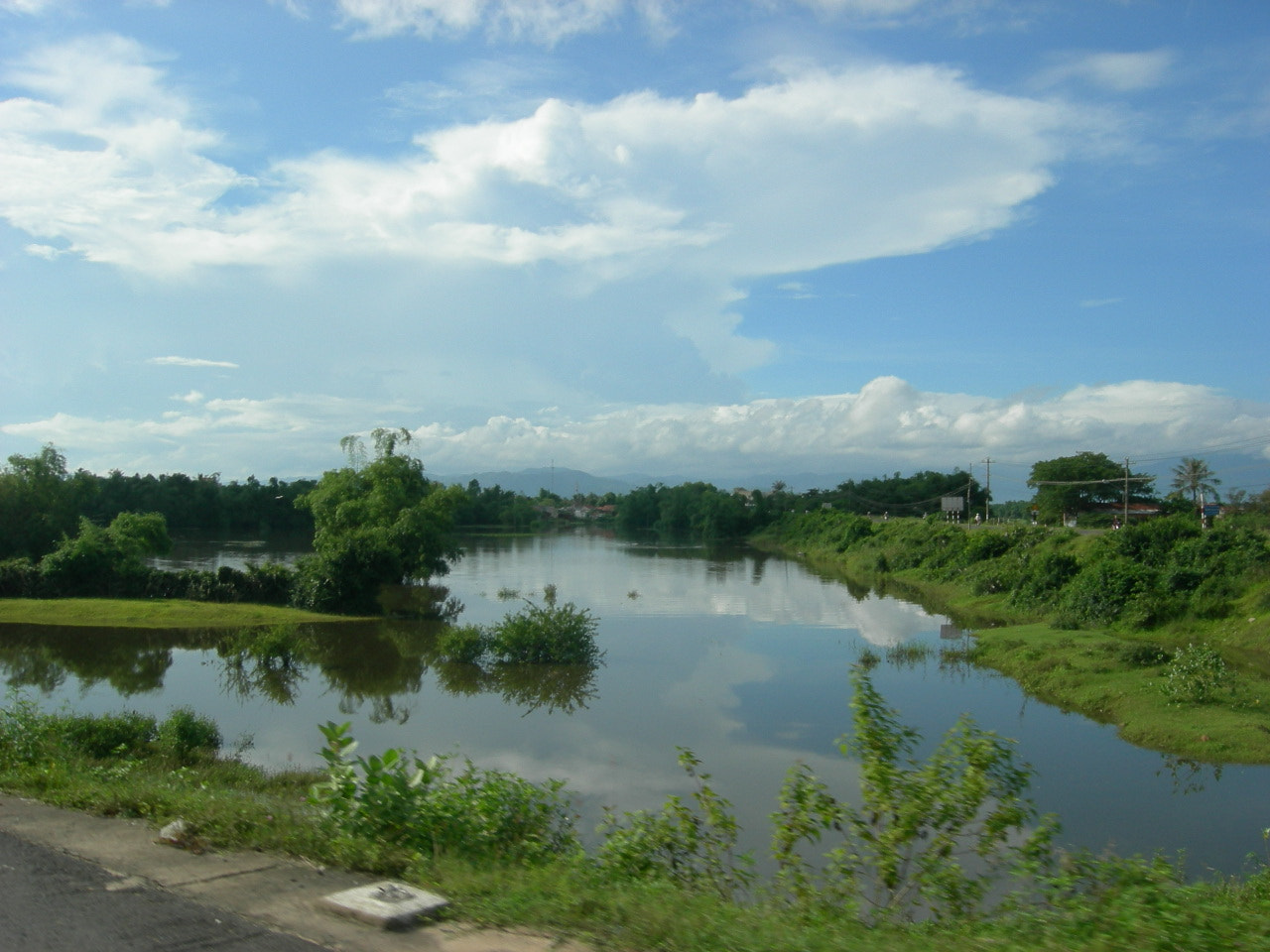 Nikon COOLPIX P2 sample photo. Goc que photography