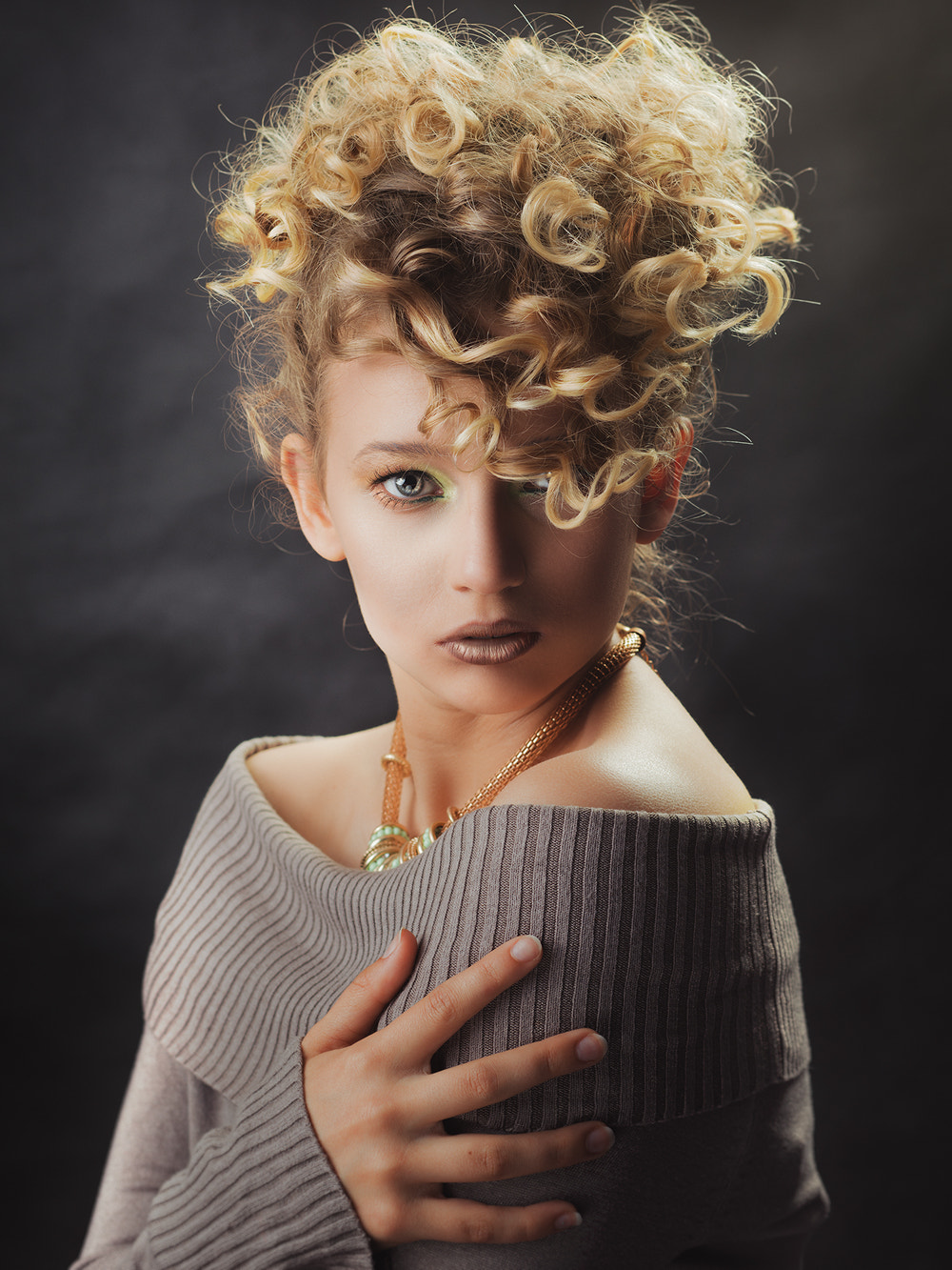 Canon EOS 5DS + Canon EF 85mm F1.8 USM sample photo. Karo photography