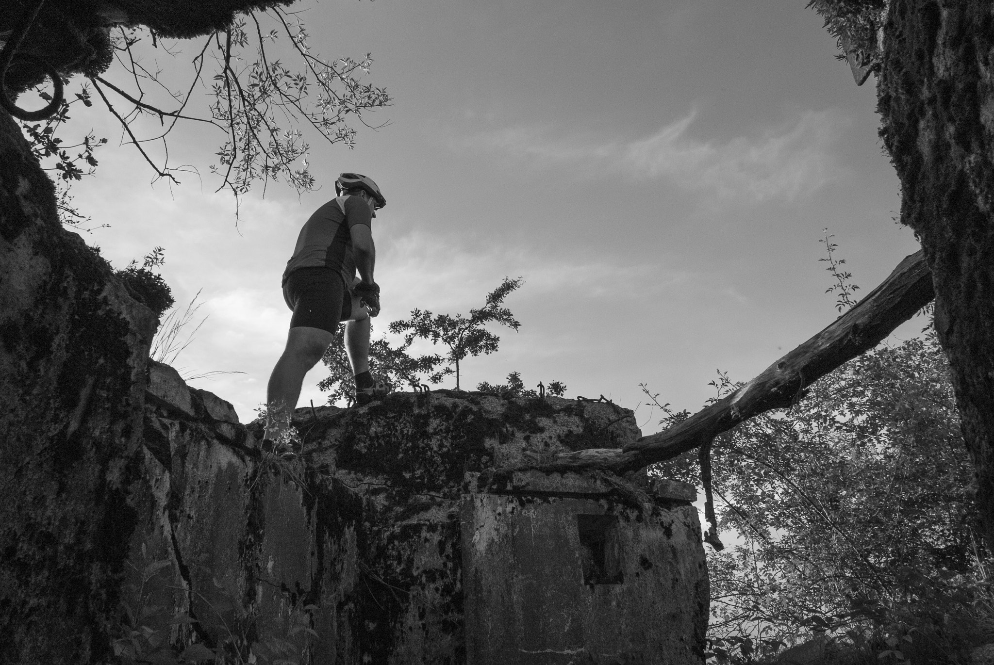 Nikon 1 V1 sample photo. An explorer photography