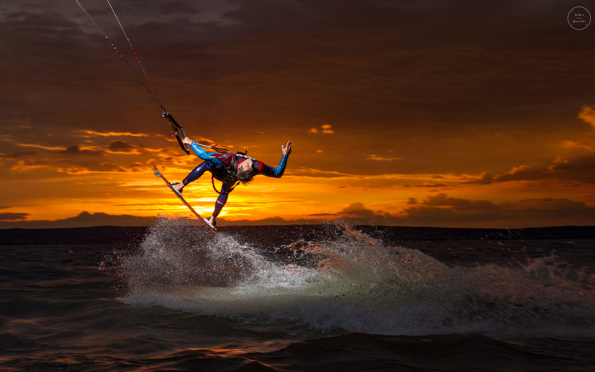 Sigma 17-70mm F2.8-4 DC Macro OS HSM sample photo. Kitesurf sunset photography