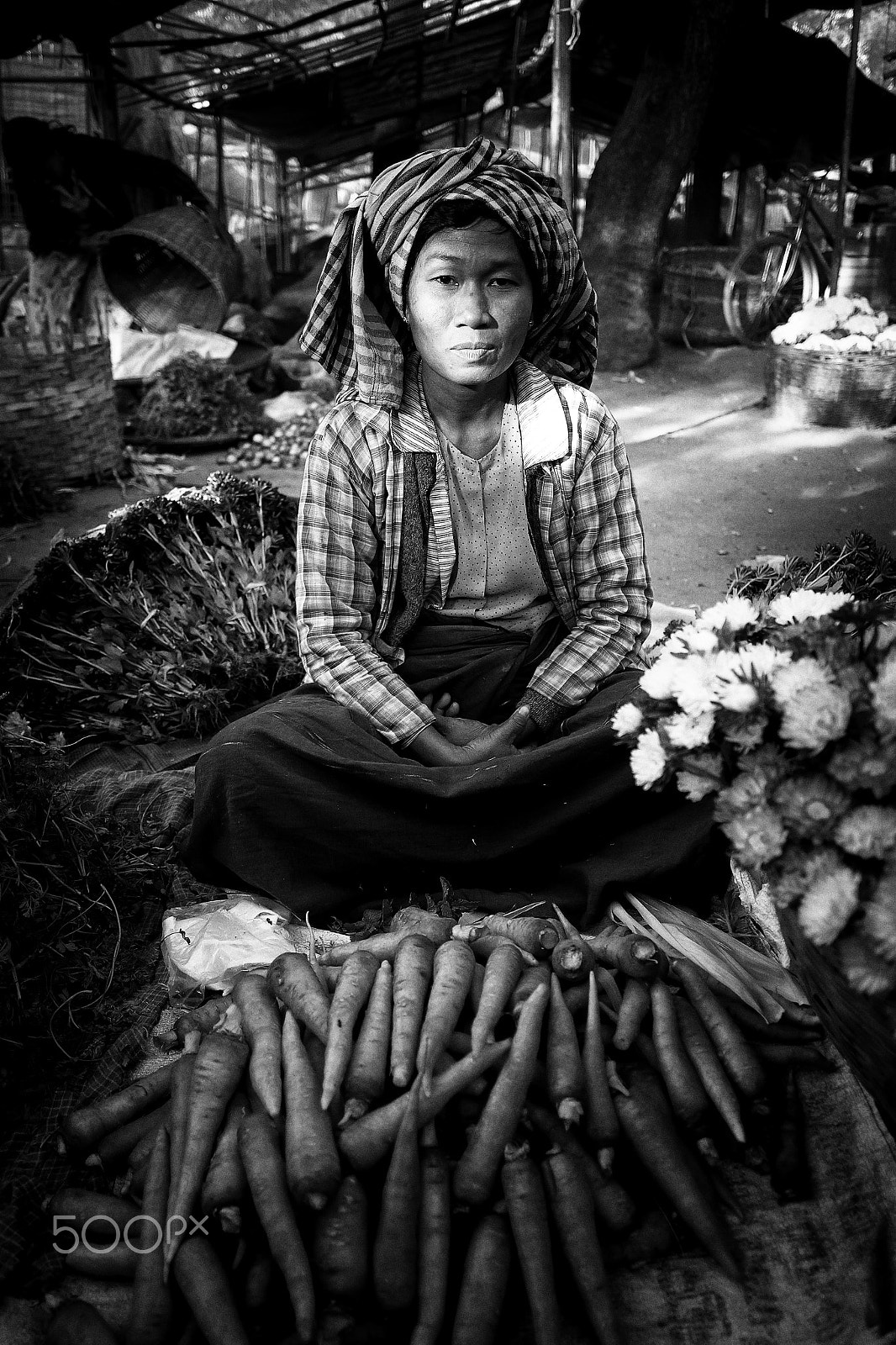 Canon EF 24mm F2.8 sample photo. Anawratha market photography