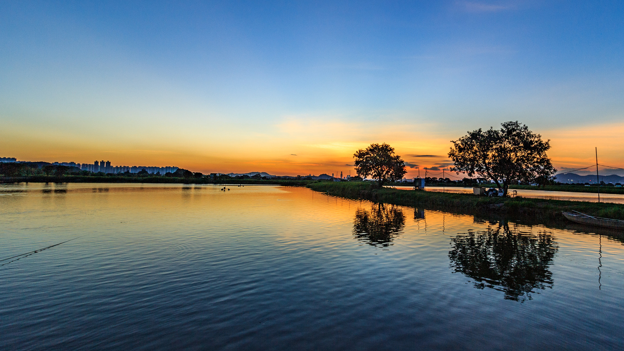 Canon EF-S 10-18mm F4.5–5.6 IS STM sample photo. Sunset photography