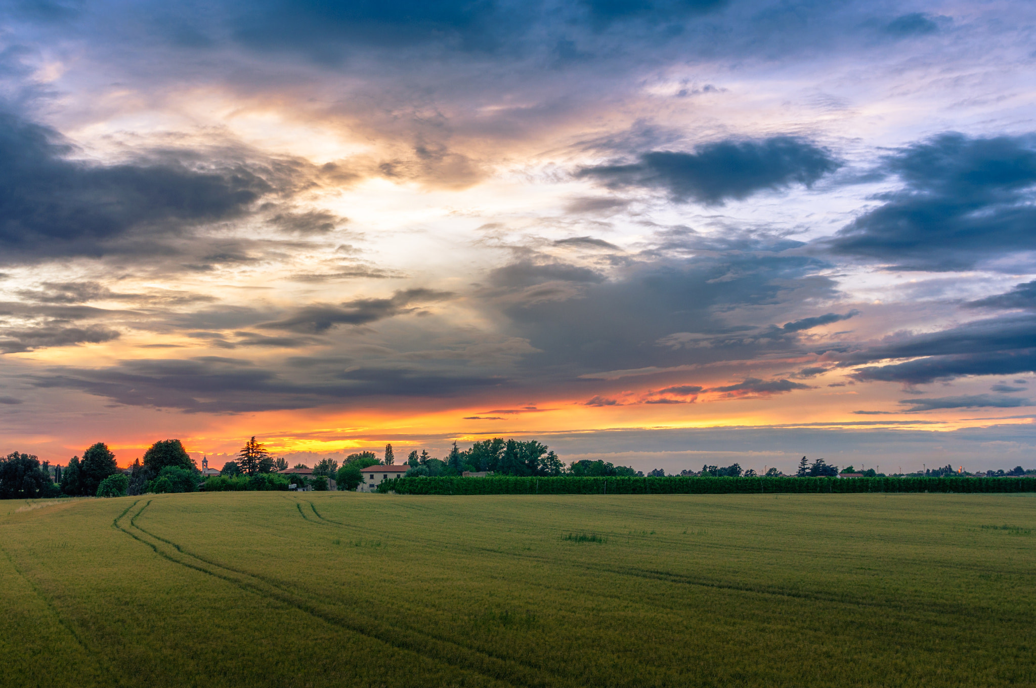 Sigma 17-70mm F2.8-4 DC Macro OS HSM | C sample photo. Country sunset photography