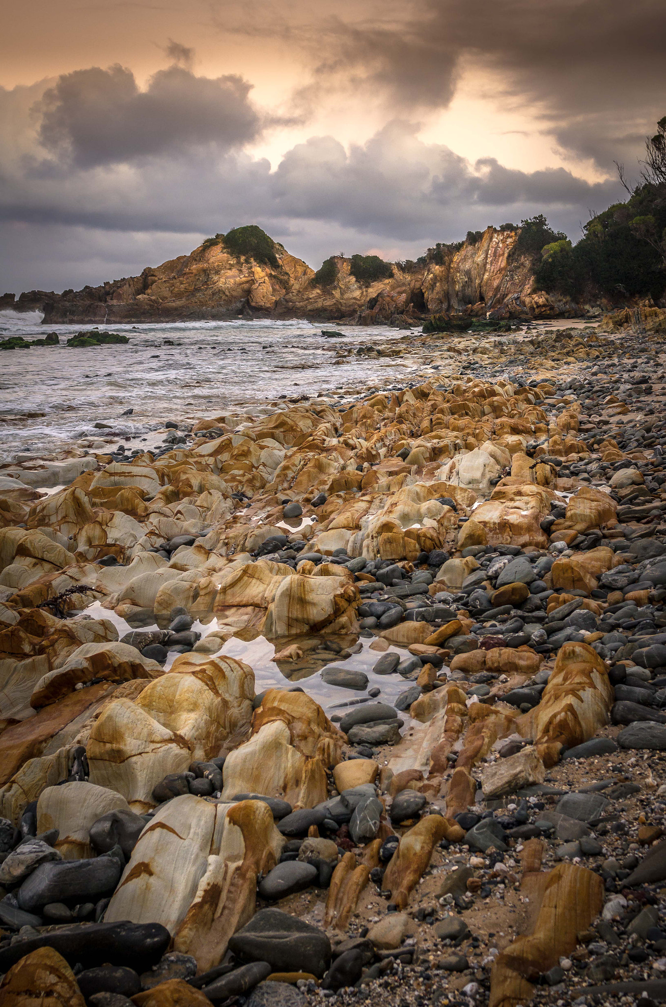 Pentax K-5 + Pentax smc FA 31mm F1.8 AL Limited sample photo. Quarry beach, mallacoota photography