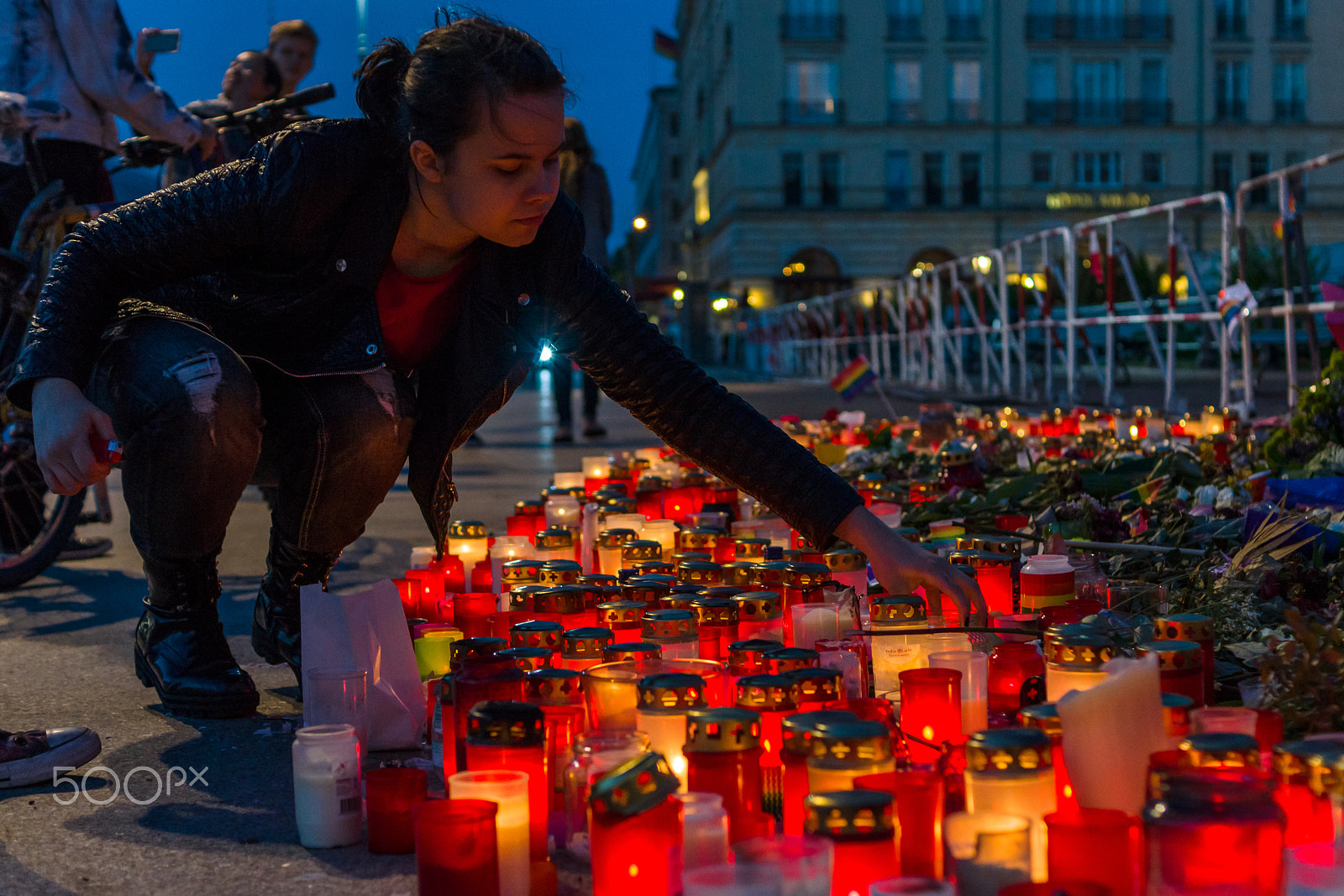 Sony SLT-A77 + Sony DT 35mm F1.8 SAM sample photo. Pray for orlando photography