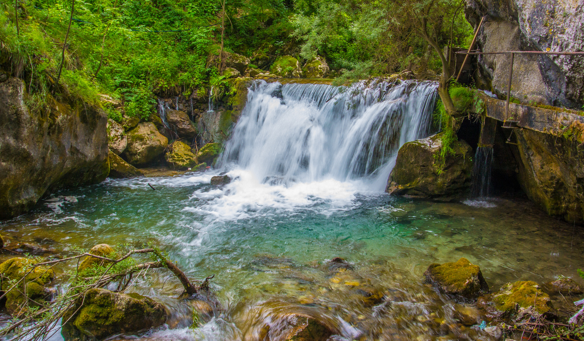 Nikon 1 J3 sample photo. Waterfall photography