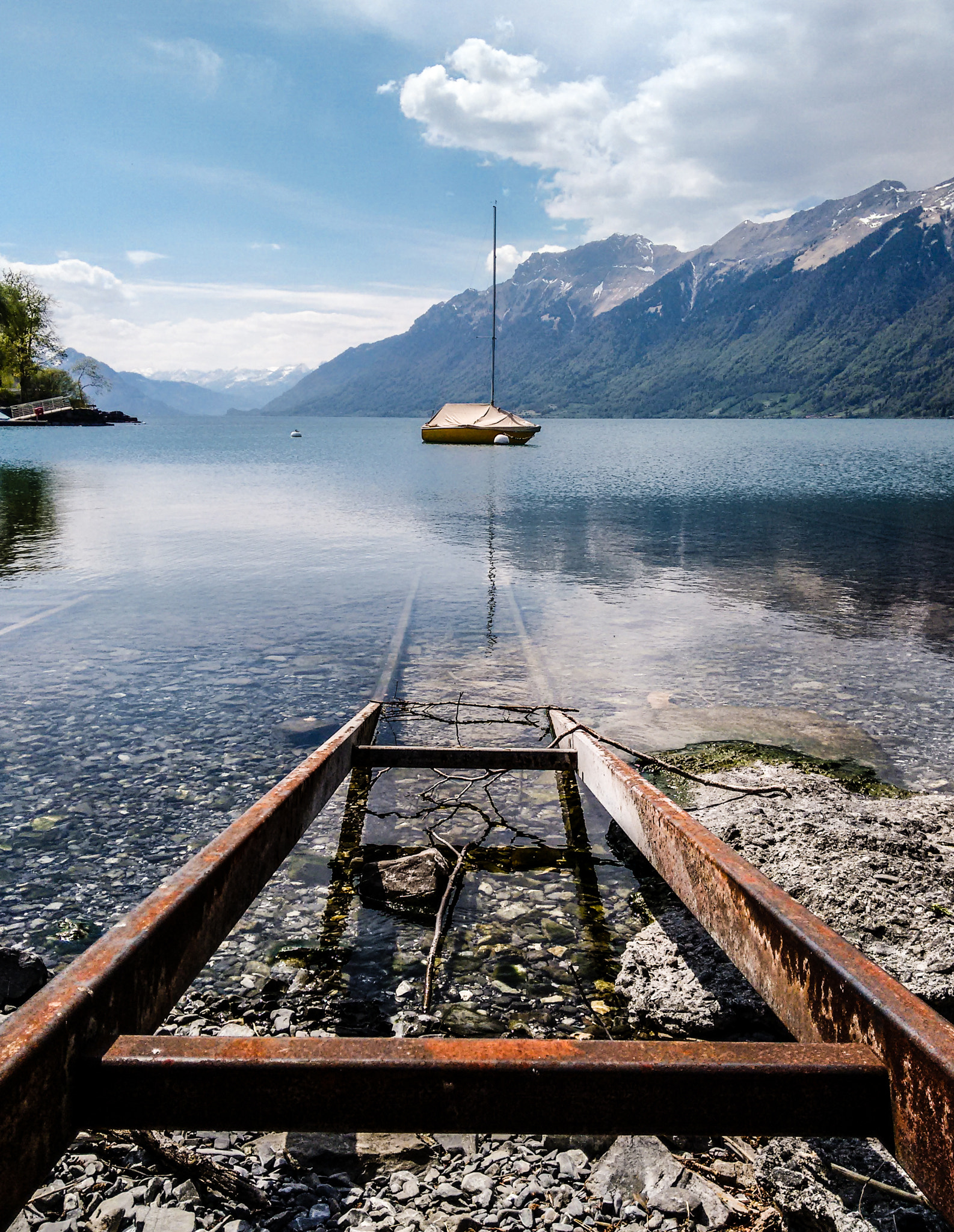 Motorola Moto G with 4G LTE (2nd Gen) sample photo. All it takes is a ladder to get to a boat photography