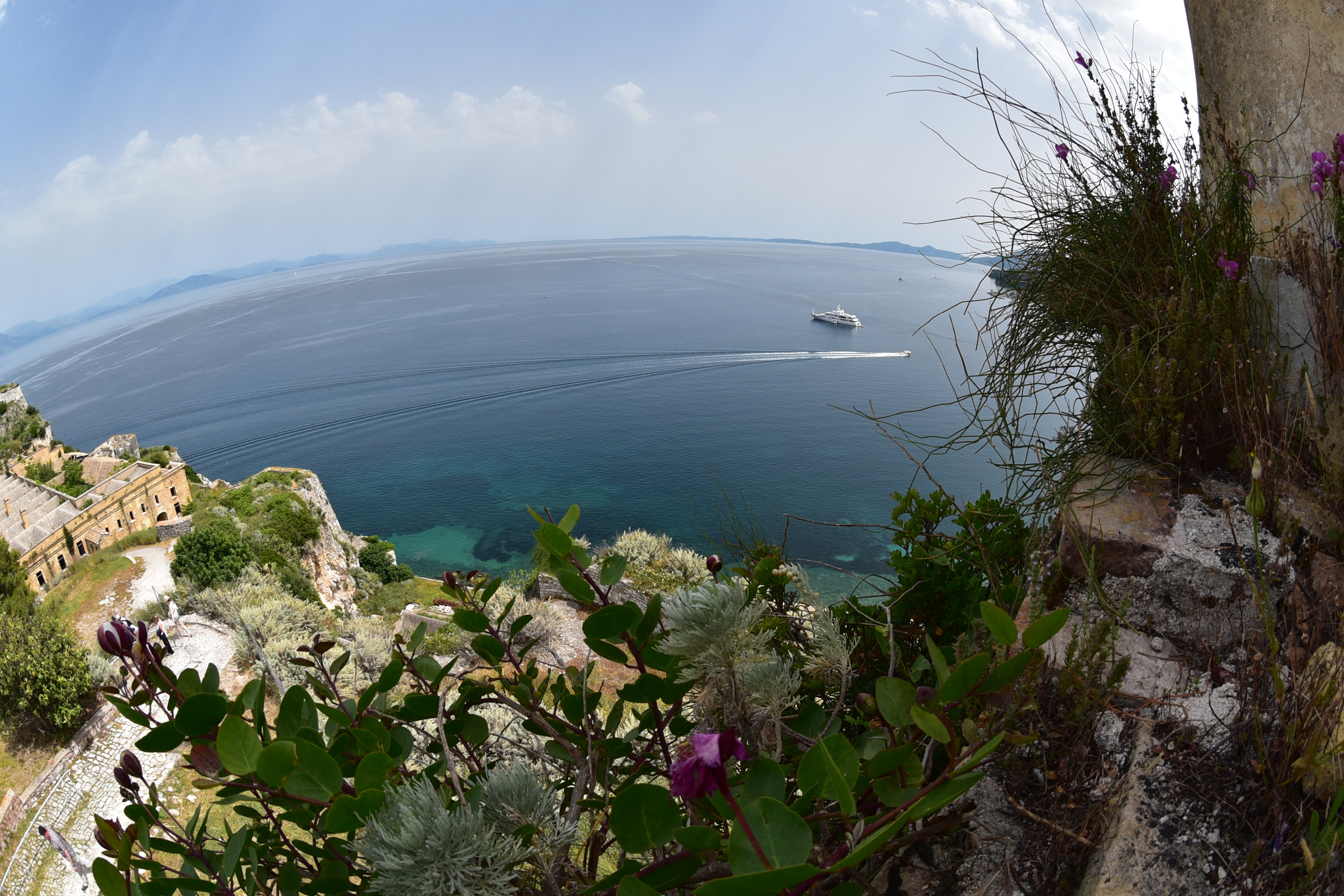 Nikon AF DX Fisheye-Nikkor 10.5mm F2.8G ED sample photo. La citadelle photography