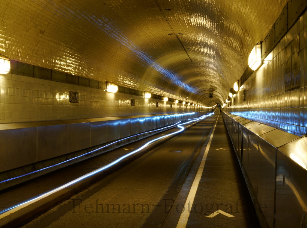 Sony SLT-A77 + Sony 28-75mm F2.8 SAM sample photo. The tunnel photography