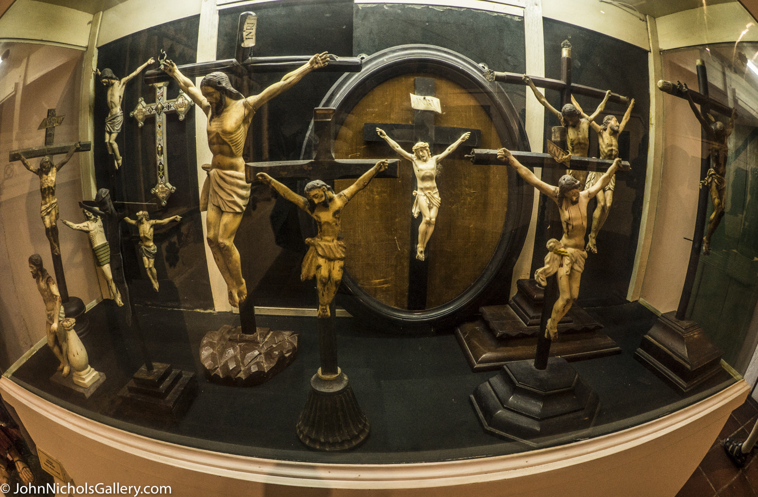 Sony a7R + FE 16mm F3.5 Fisheye sample photo. Panama canal cruise nov dec photography