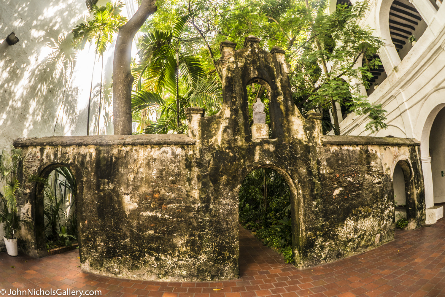 FE 16mm F3.5 Fisheye sample photo. Panama canal cruise nov dec photography