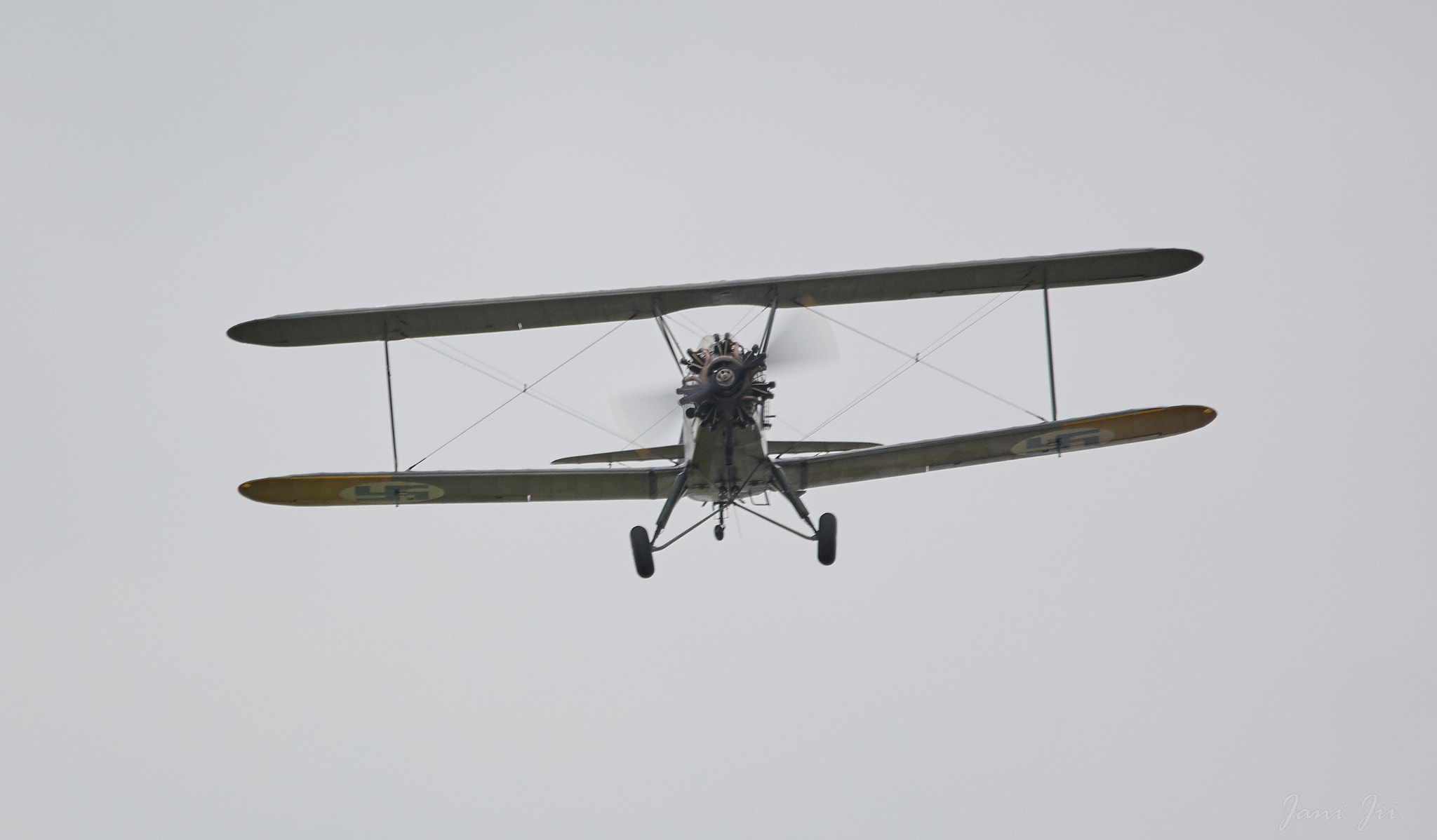 Canon EOS-1D Mark III sample photo. Wiima flying photography