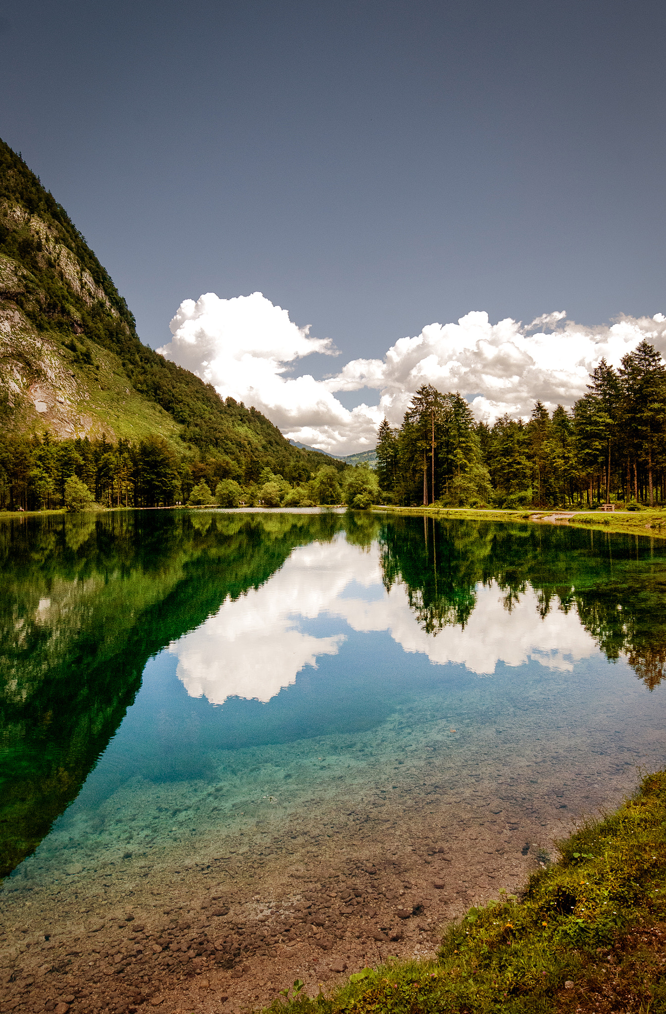 Tamron SP 15-30mm F2.8 Di VC USD sample photo. Alpensee photography