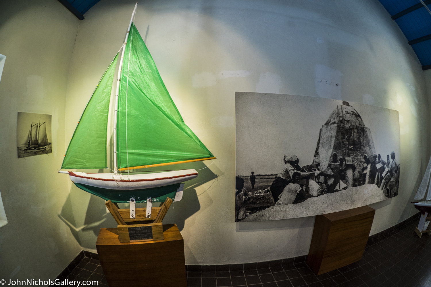 Sony a7R + FE 16mm F3.5 Fisheye sample photo. Panama canal cruise nov dec photography