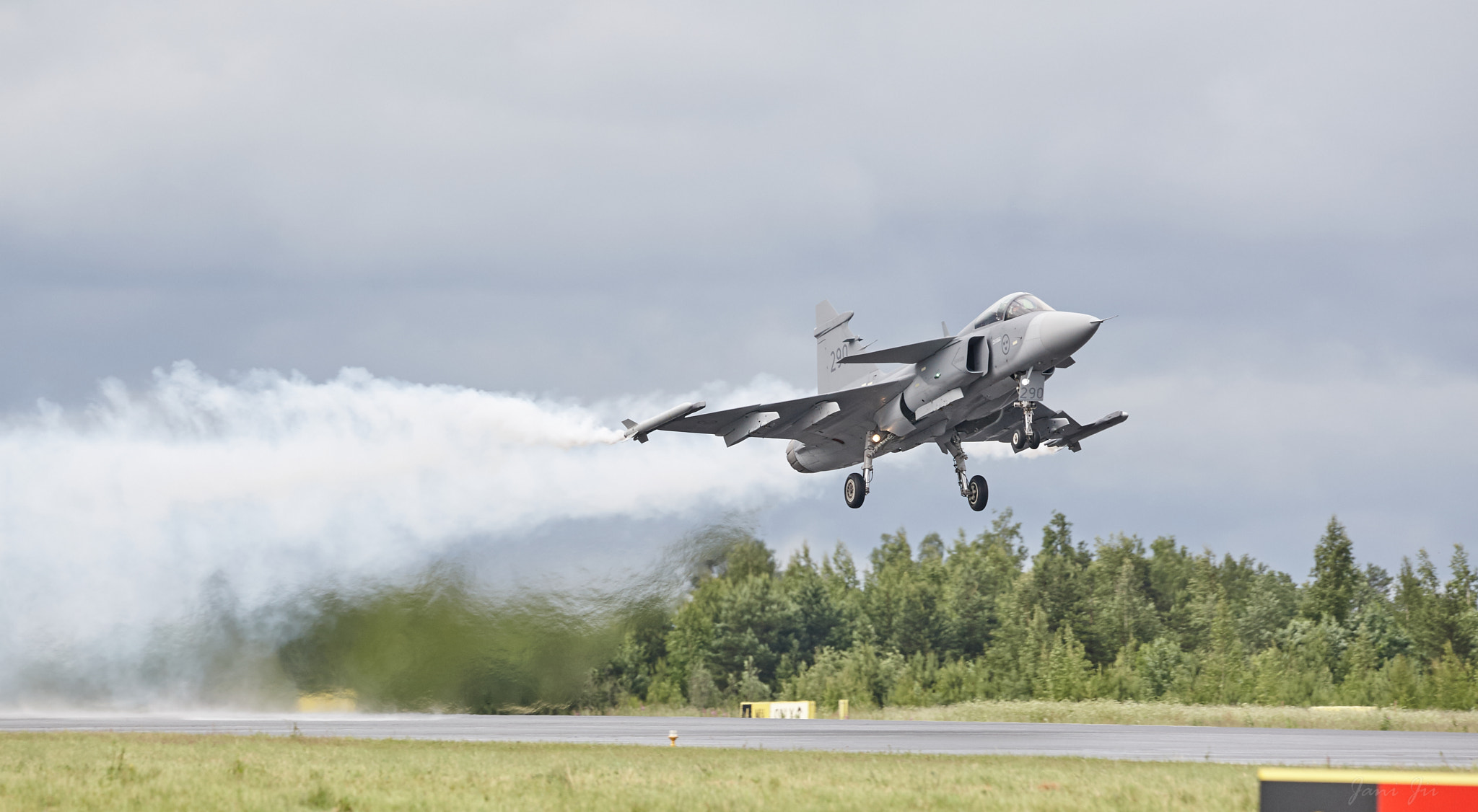 Canon EOS-1D Mark III sample photo. Jas gripen 2 photography