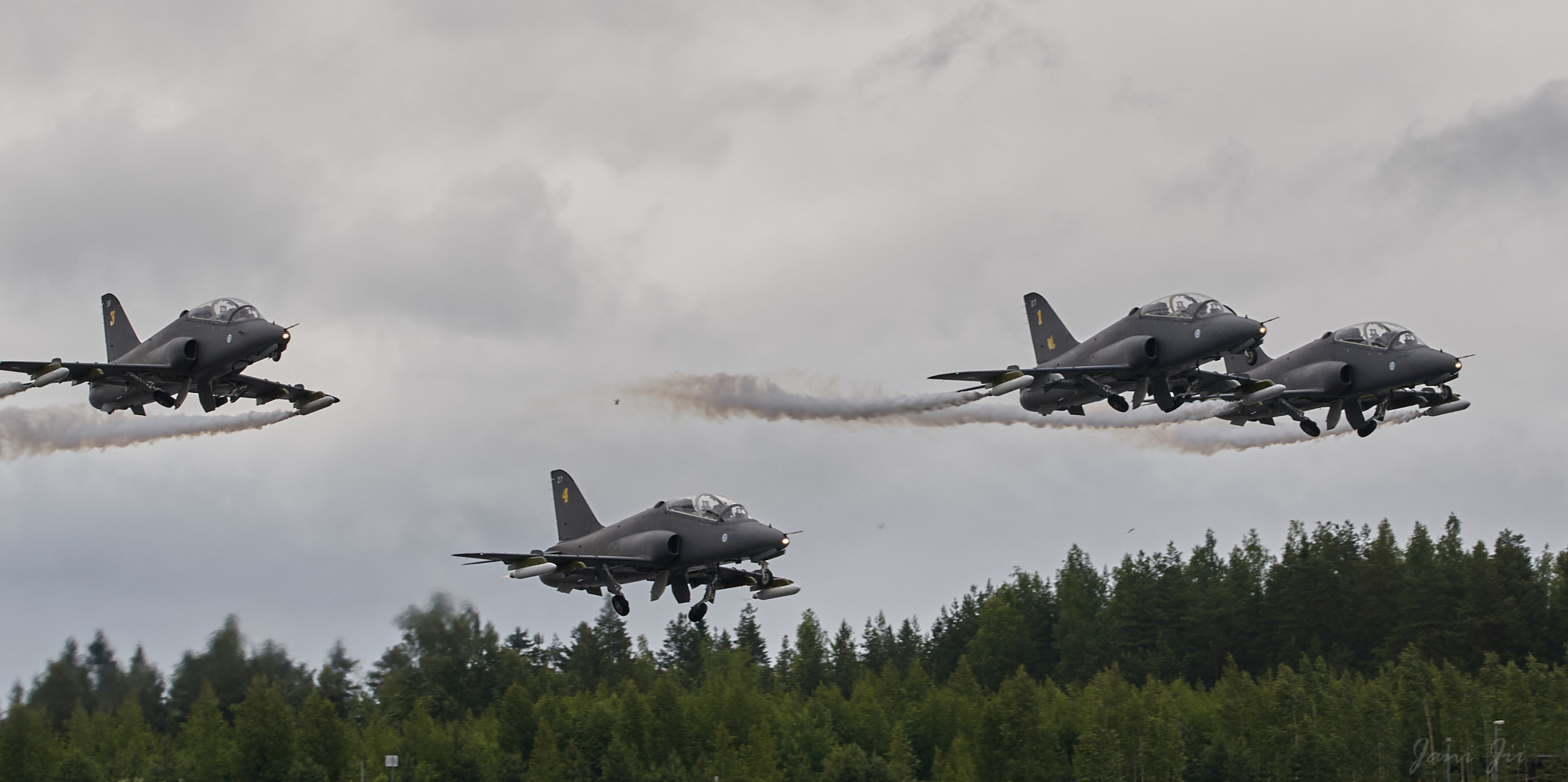 Canon EOS-1D Mark III sample photo. Midnight hawks taking off photography