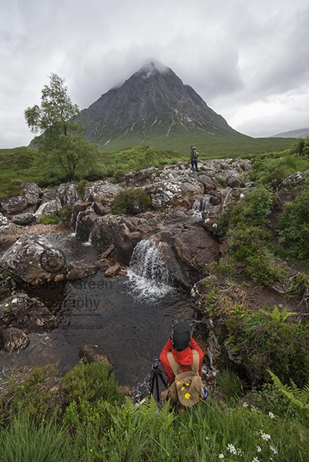 Sigma 10-20mm F4-5.6 EX DC HSM sample photo. Buchaille etive mhor - photographing the photographers  - magnif photography