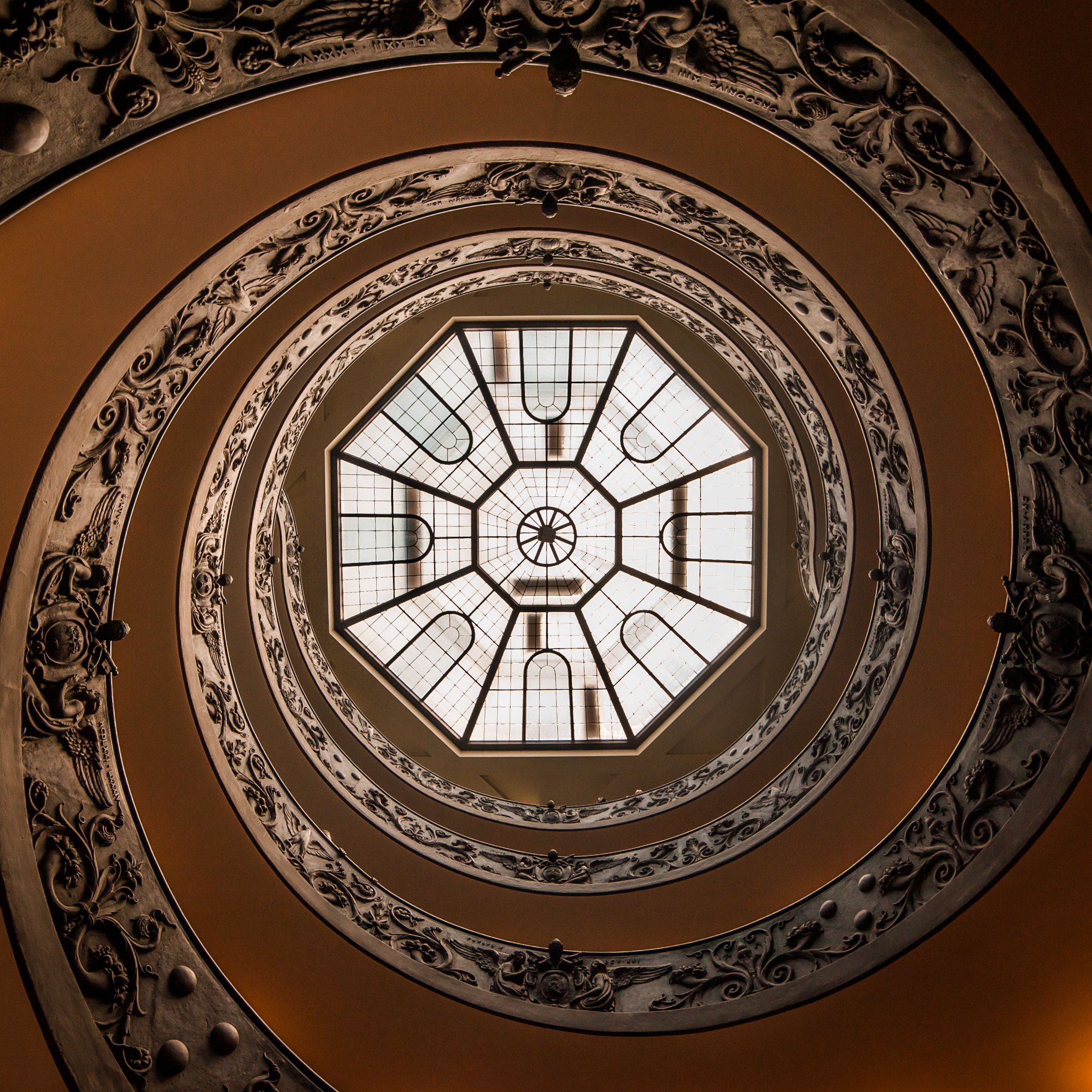 Nikon D3 sample photo. Spiral photography