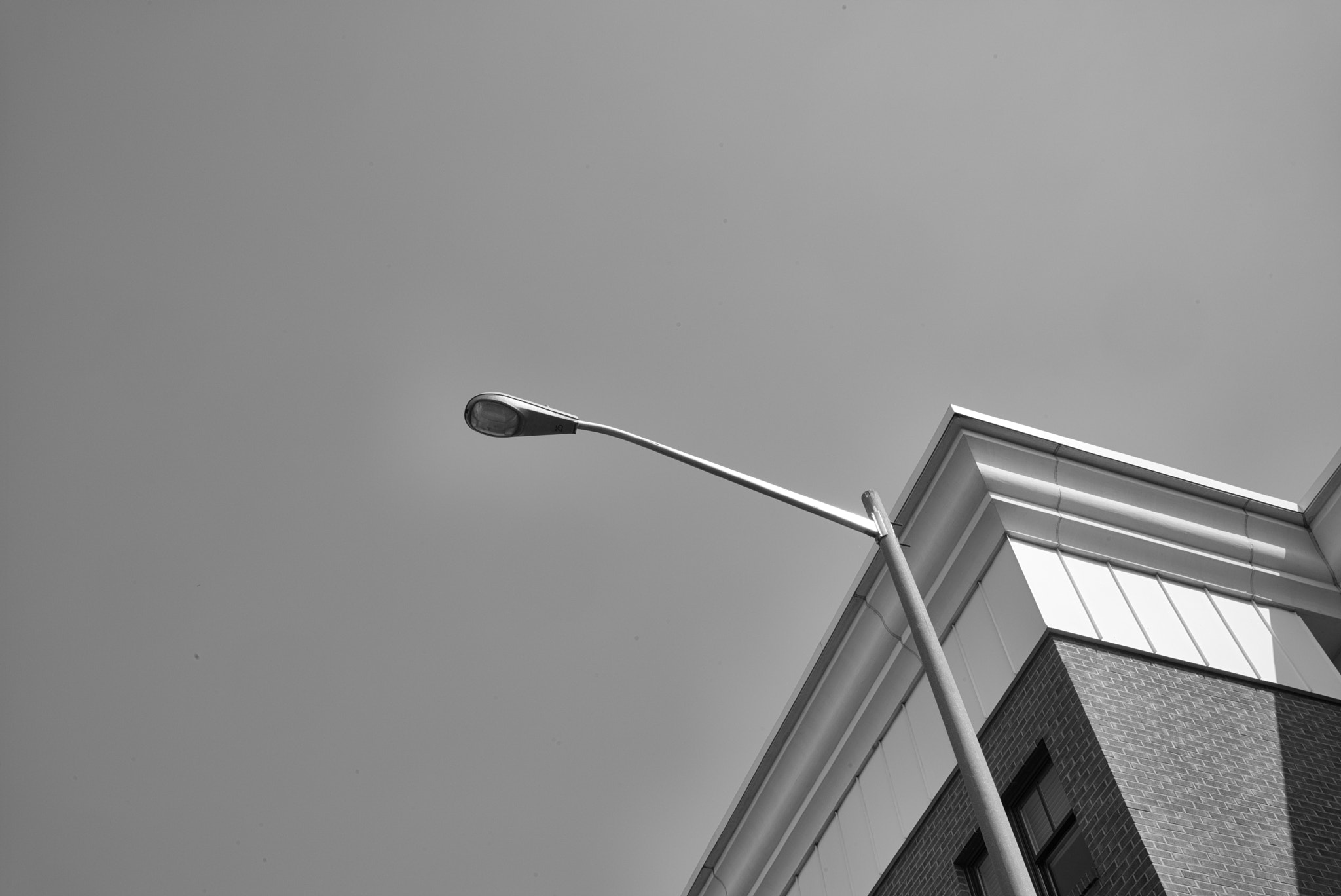 Leica Summilux-M 35mm F1.4 ASPH sample photo. Lamppost photography
