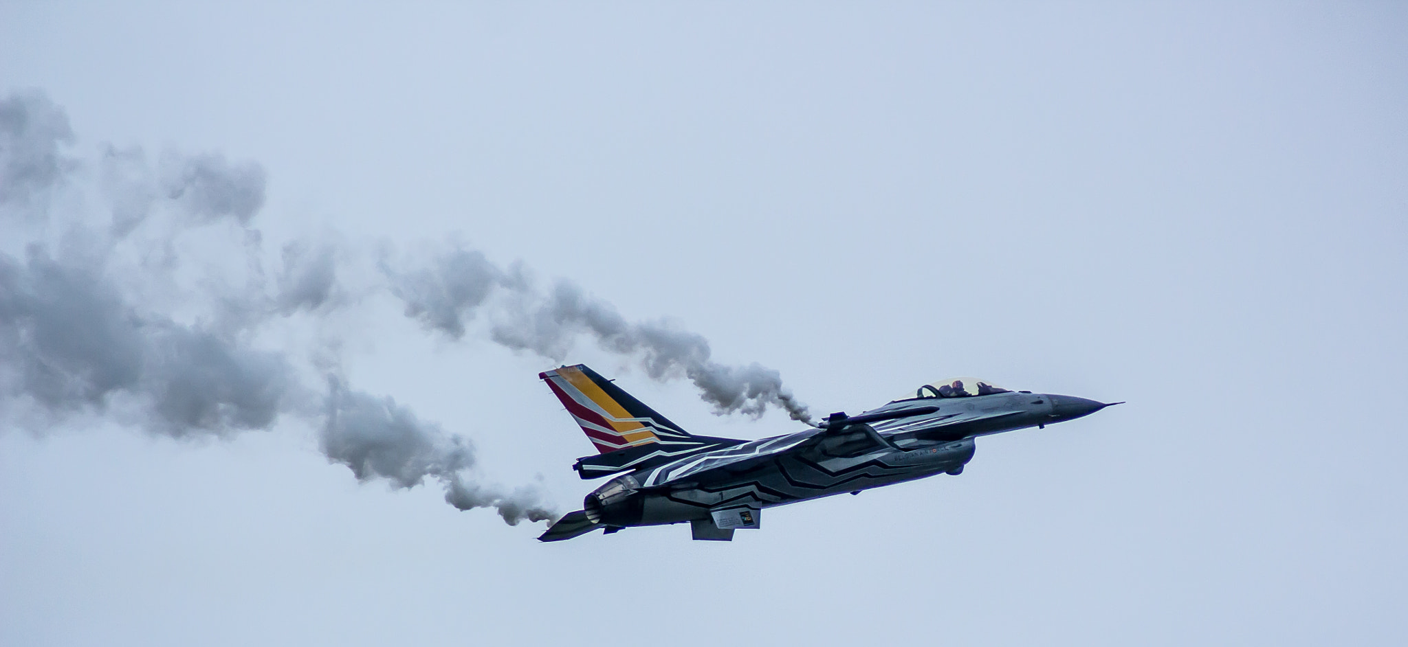 Canon EF 100-300mm F4.5-5.6 USM sample photo. Power at slow speed photography