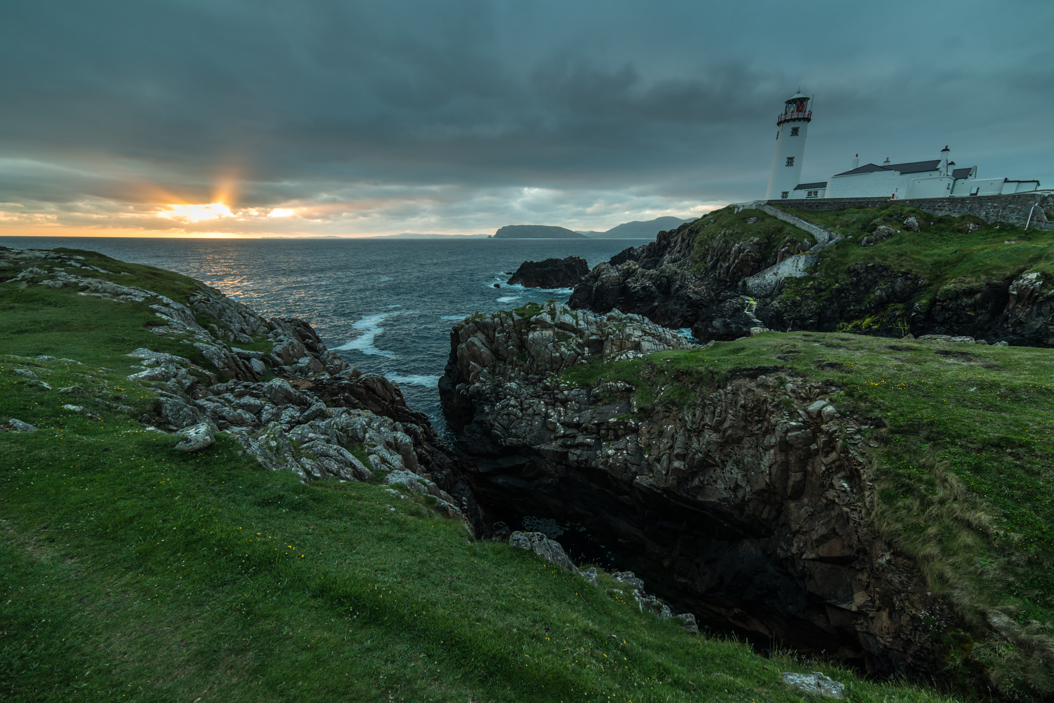 Samyang 14mm F2.8 ED AS IF UMC sample photo. Fanad lighthouse photography