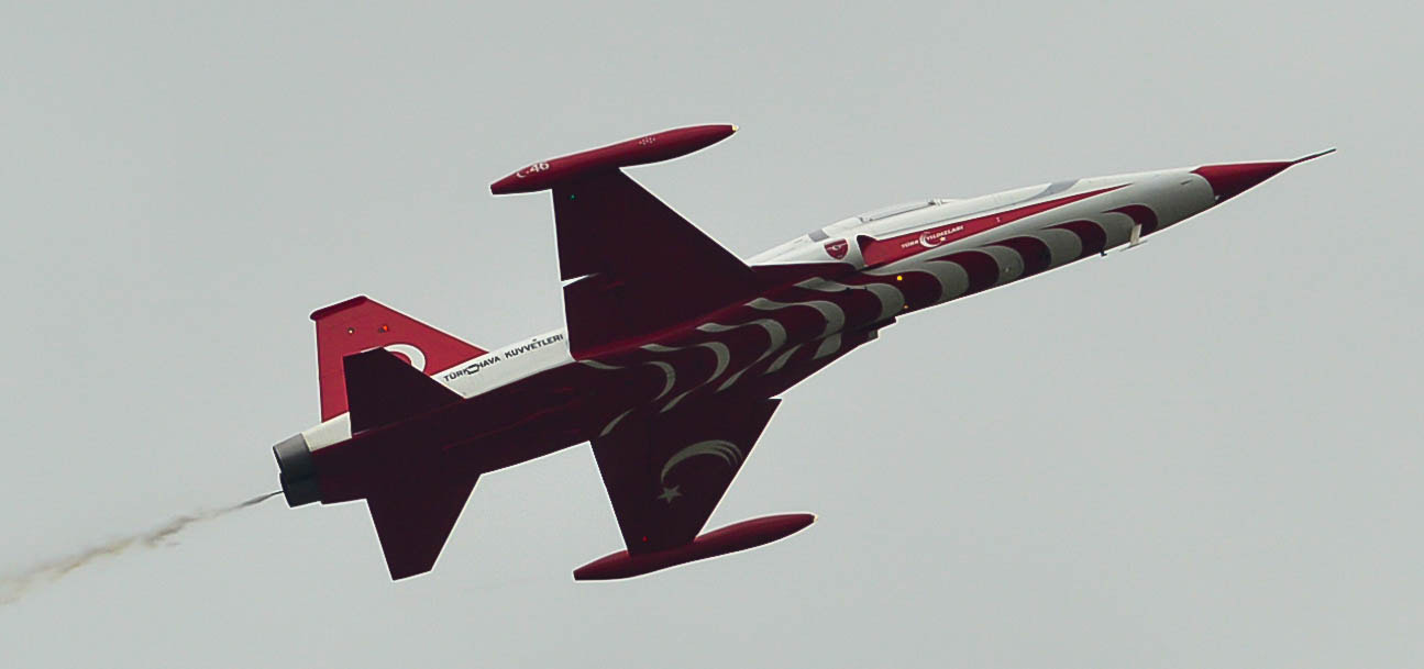 Sigma 70-200mm F2.8 EX DG OS HSM sample photo. Danish airshow 1 photography