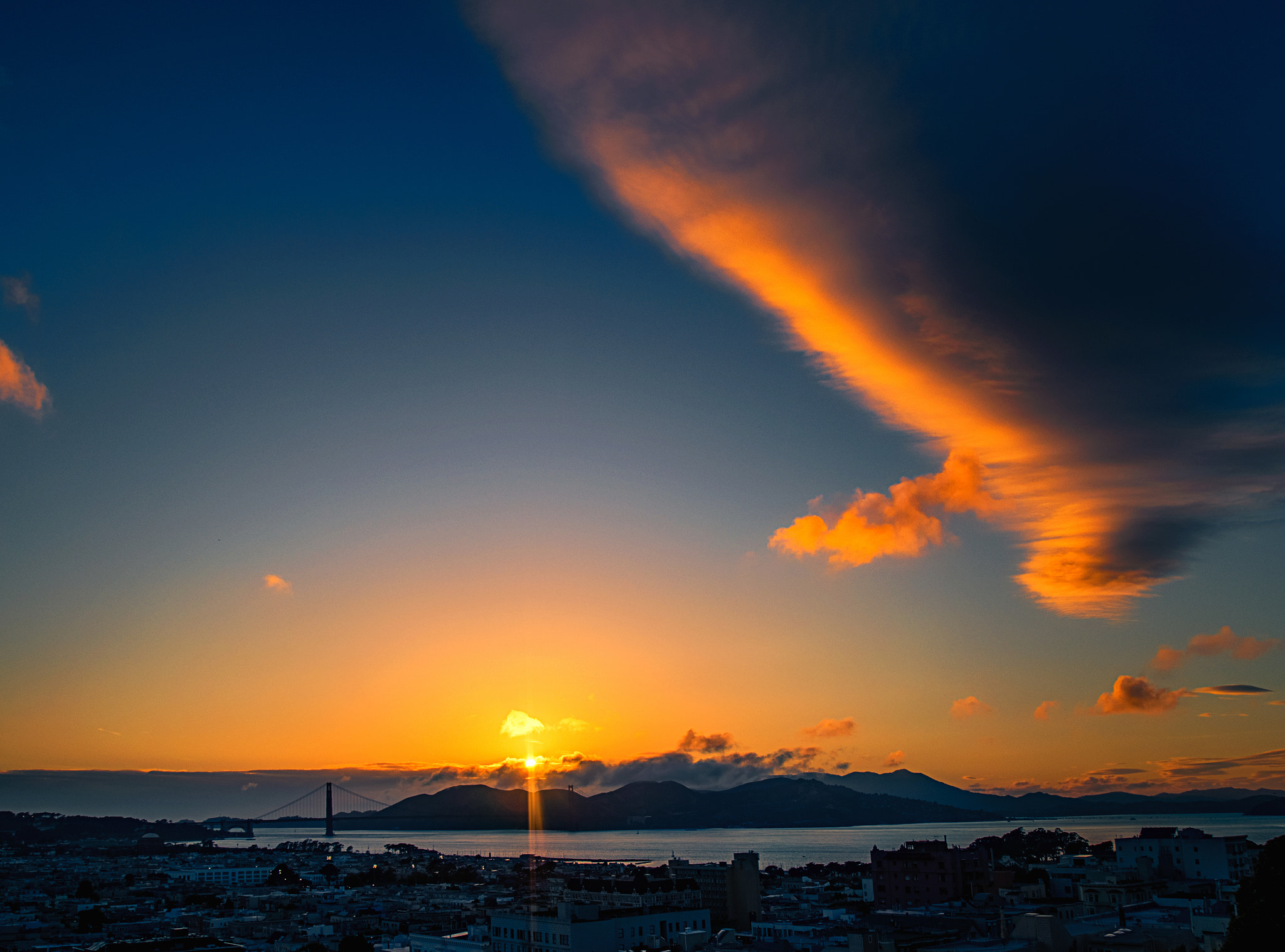 Olympus PEN E-PL5 sample photo. Sf summer sunset view photography