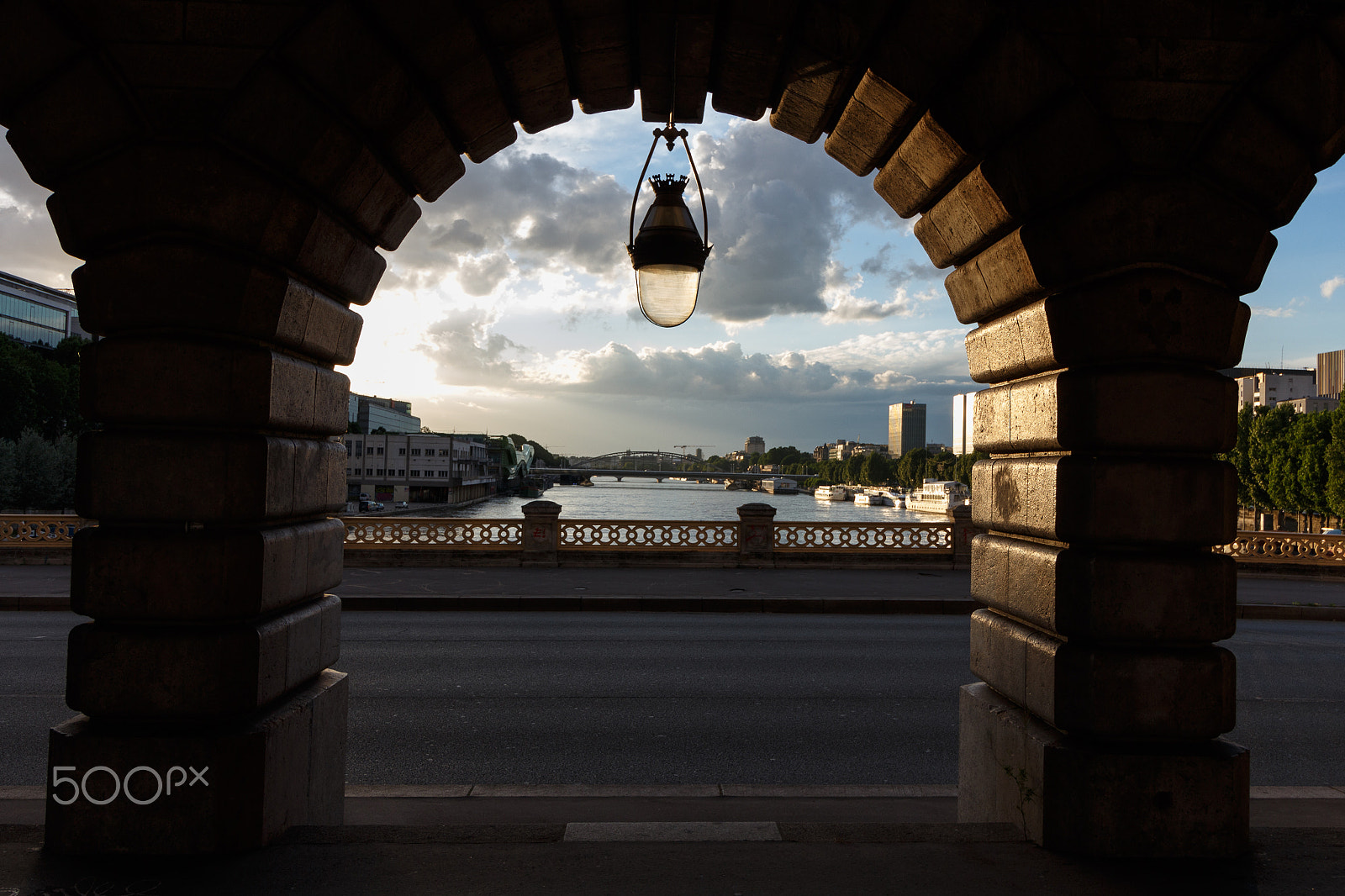 Canon EOS 650D (EOS Rebel T4i / EOS Kiss X6i) sample photo. Pont de bercy photography