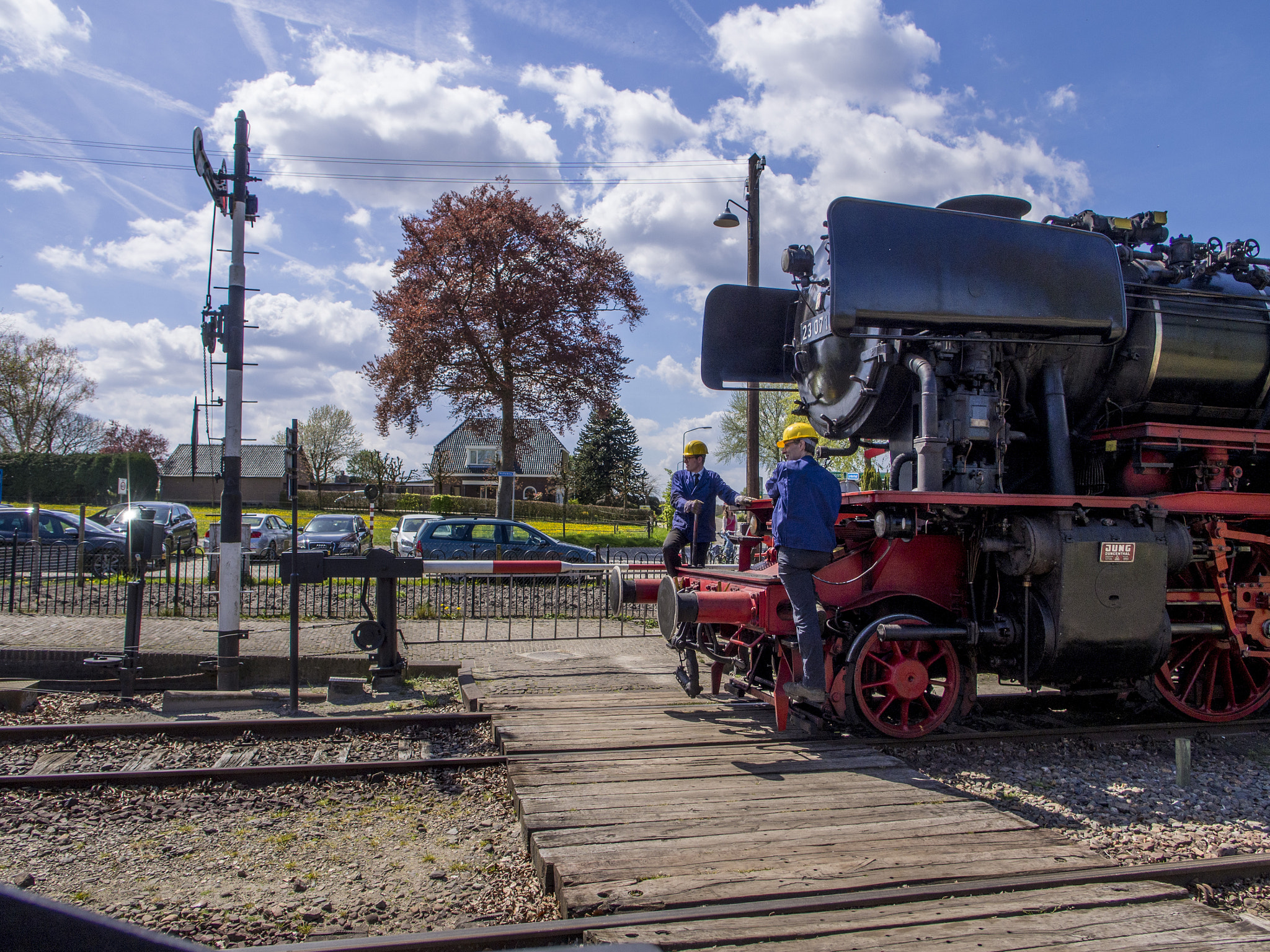 OLYMPUS M.12mm F2.0 sample photo. Steam photography