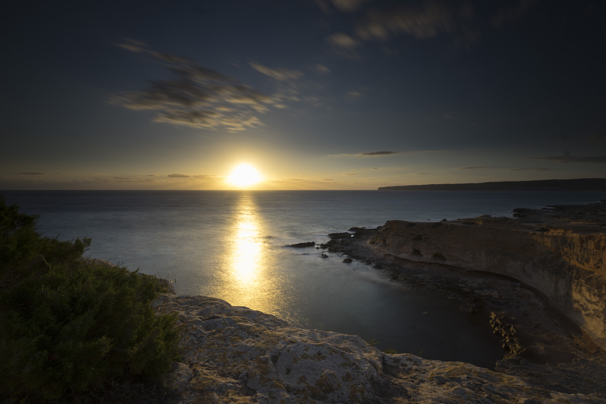 Canon EF 70-200mm F2.8L IS II USM sample photo. Cala en baster photography