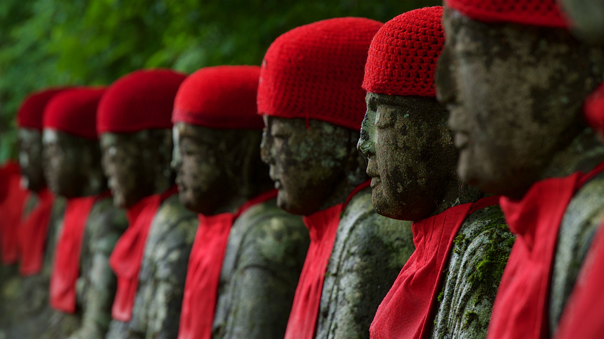 Sony a7S + Sony E 55-210mm F4.5-6.3 OSS sample photo. Buddhist statues in nikko, japan photography
